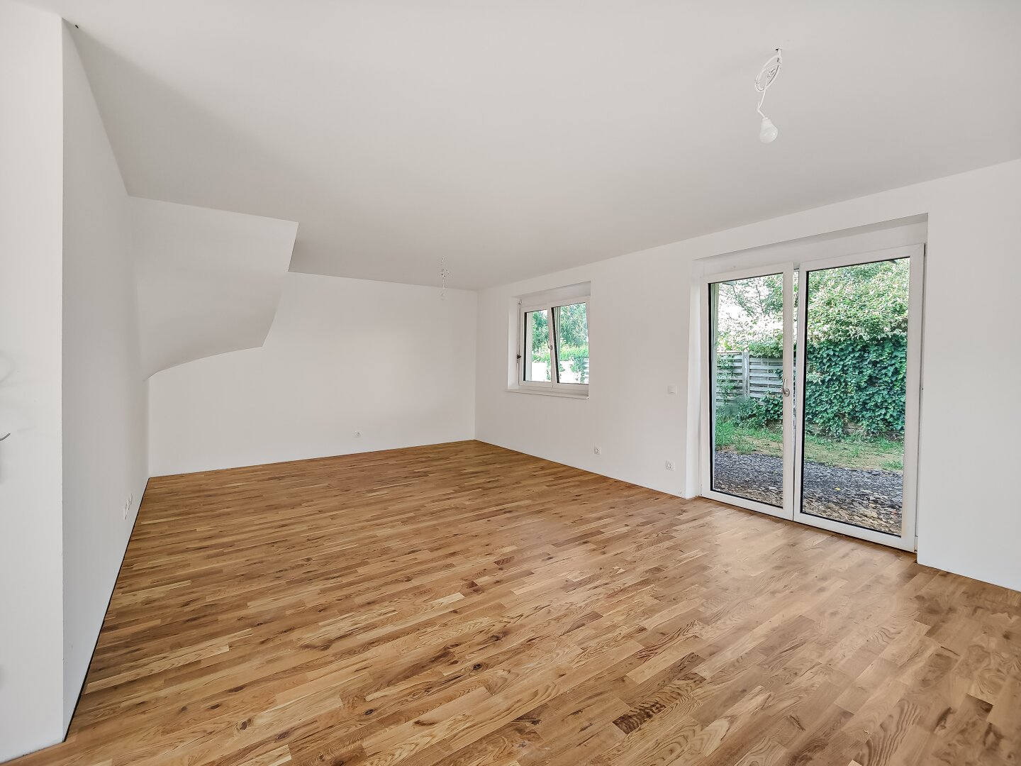 Neuwertige Wohnanlage als Investment. - 4 Tops Erstbezug. - Im Süden von Fürstenfeld.