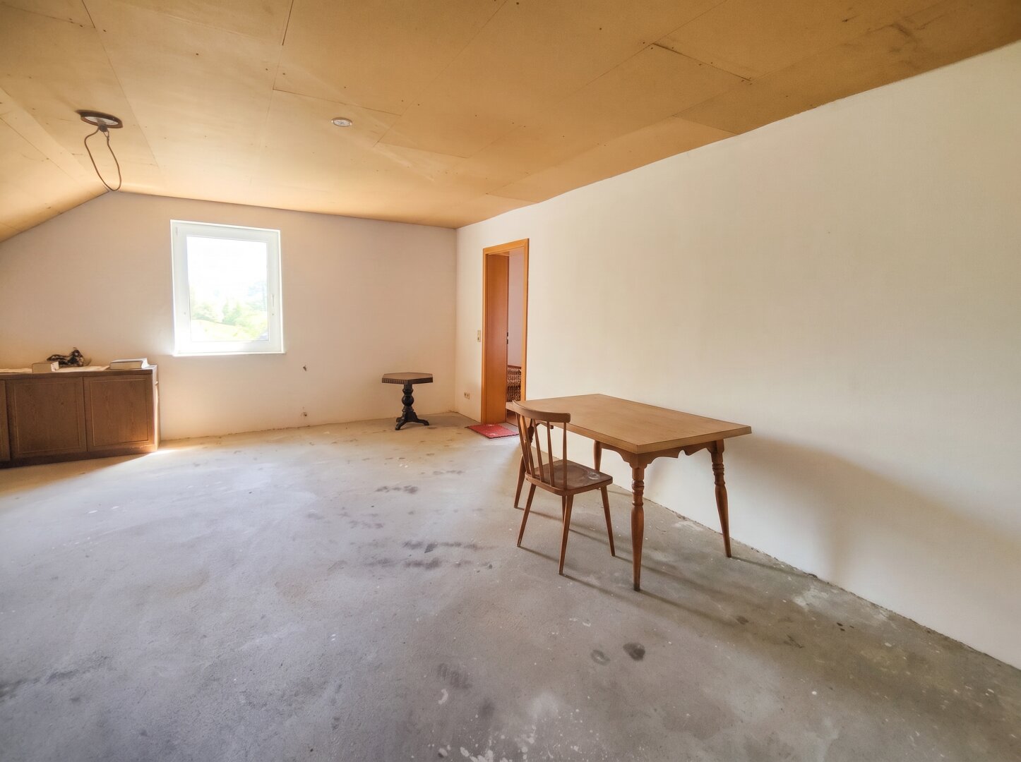 „Seltene Landgut-Liegenschaft nahe Wörthersee: Bauernhaus mit Stallung und rund 9,56 ha Grundbesitz“