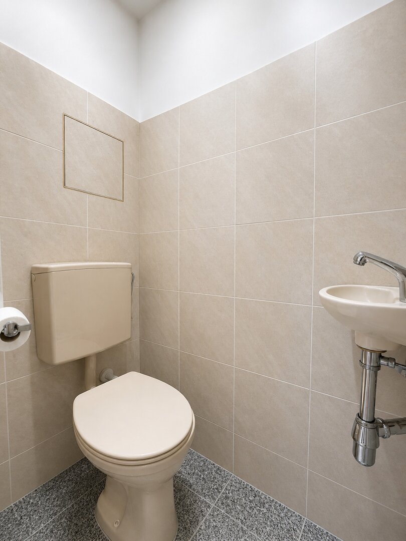 TOP + LICHTDURCHFLUTETE 3-ZIMMER-WOHNUNG MIT WOHNKÜCHE & LIFT IN BESTLAGE!