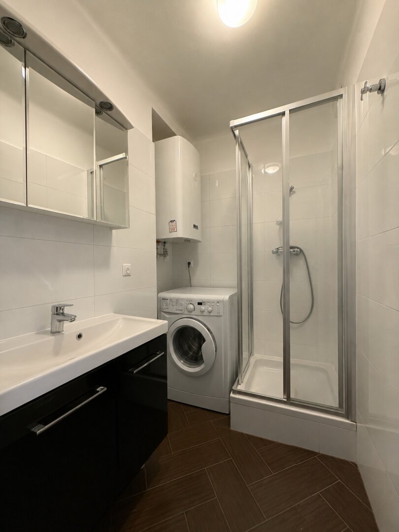 4 Zimmer | WG-geeignet | Toplage beim Naschmarkt | zentrale Anbindung | ruhige Wohnung im 5. Liftstock