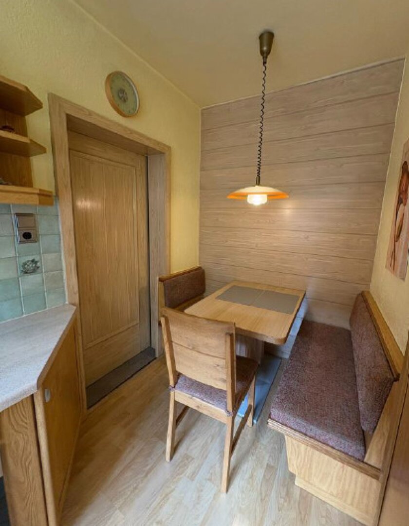 Gemütliche 2-Zi Wohnung mit Balkon in Innsbruck EG