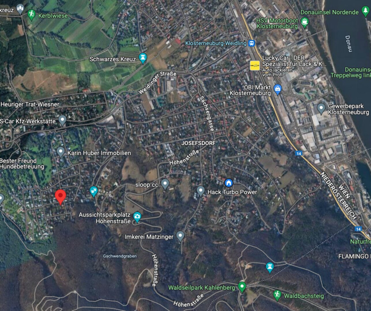 Exklusives Traumhaus im Grünen mit Fernblick & großem Pool in Klosterneuburg - Neubau