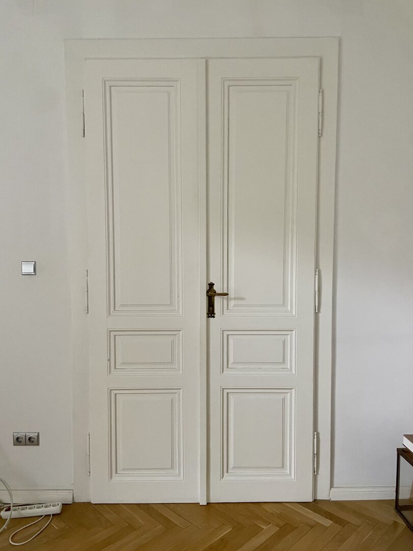 ***SANIERUNGSBEDÜRFTIGTE VILLA IN NOBLER LAGE - 4 EBENEN MIT LIFT, GARAGE UND GARTEN ***