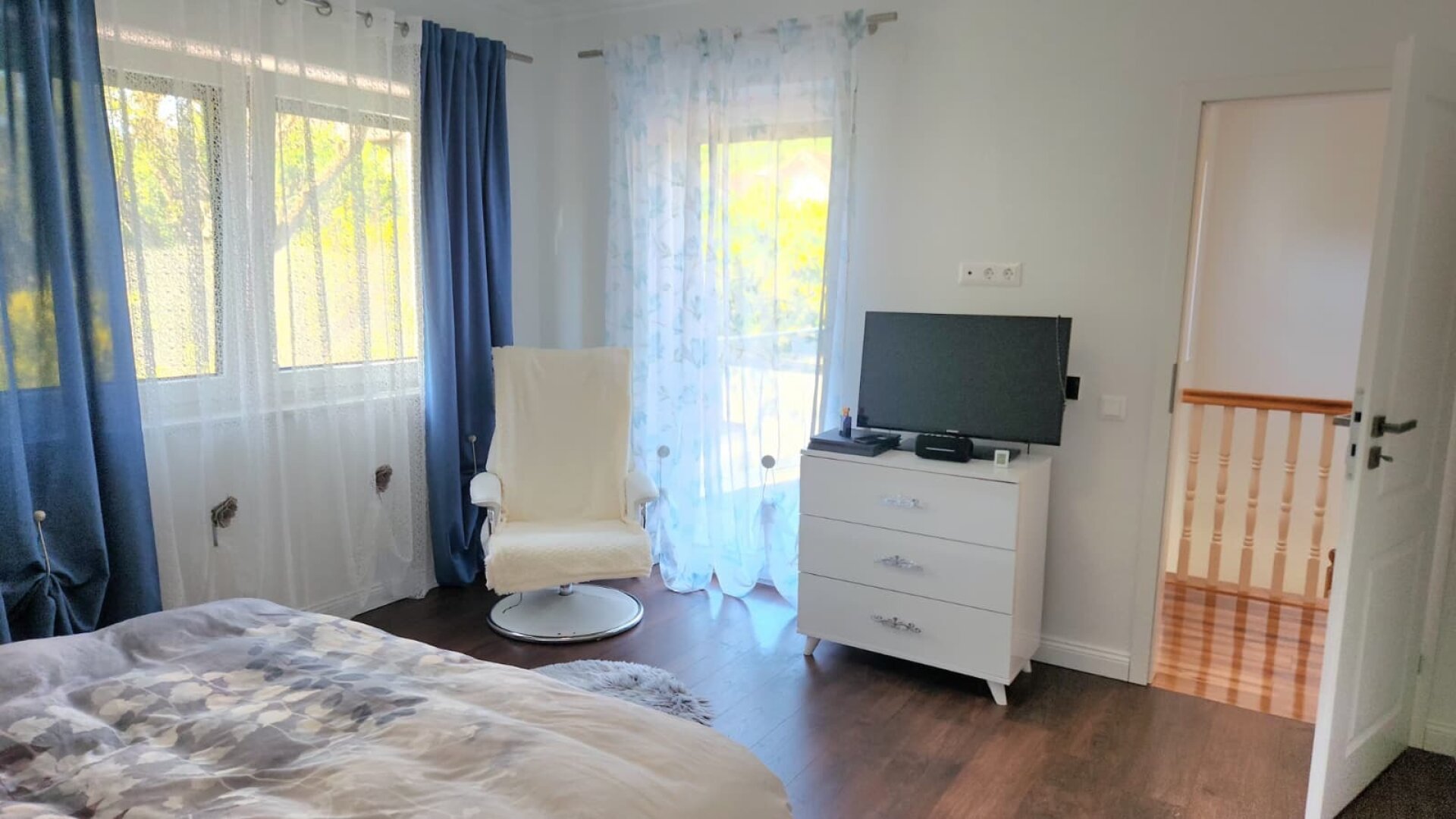 DOPPELTES GLÜCK! 2 Doppelhaushälften mit je 4 Zimmern und vielen Freiflächen in TOP Lage in Berndorf zu verkaufen!