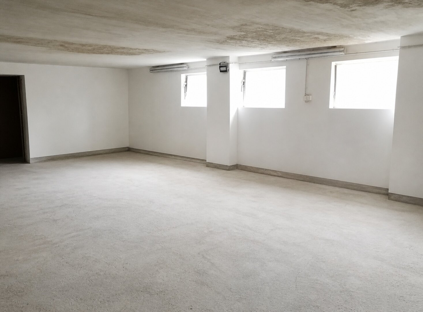 Werkstatt + Lager + Parkplatz  | Ideal für Bastler & Kleinunternehmer