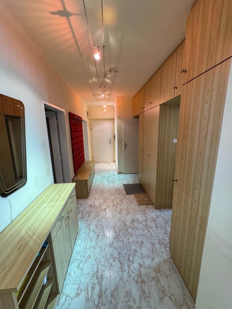 Sanierungsbedürftige 4-Zimmer Wohnung in Ruhelage