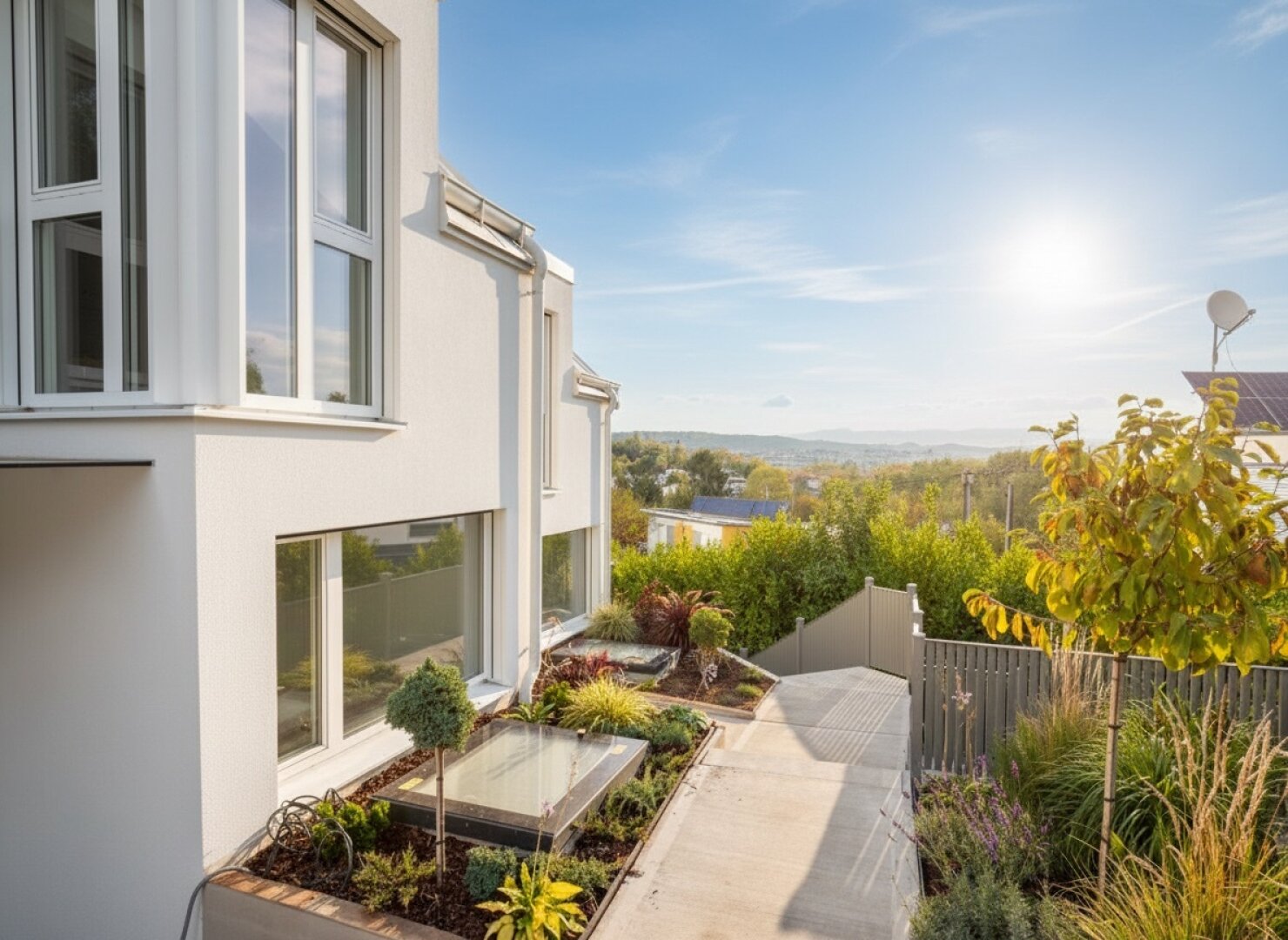 THE UNIQUE HILL SIDE RESIDENCES