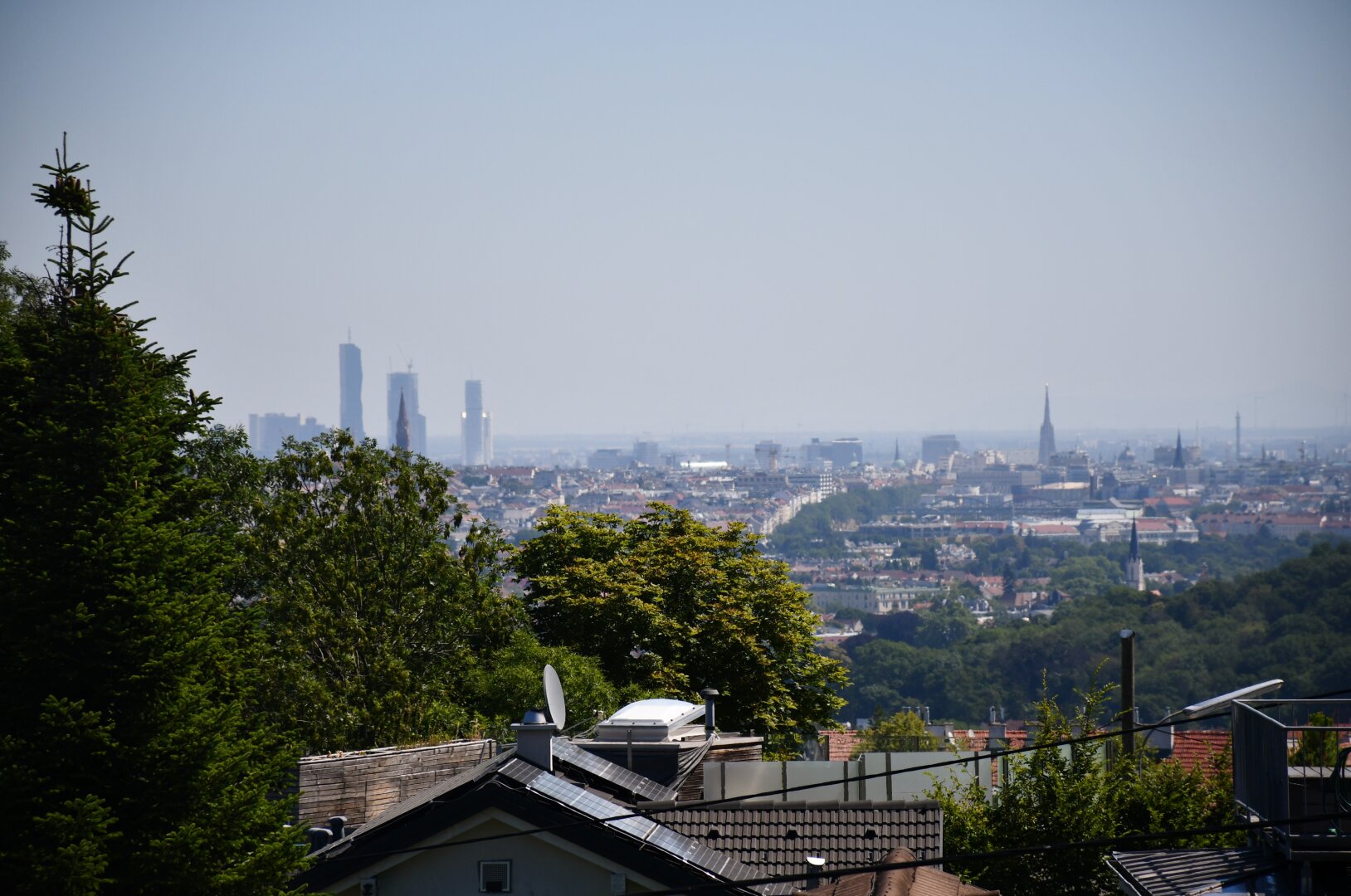 THE UNIQUE HILL SIDE RESIDENCES