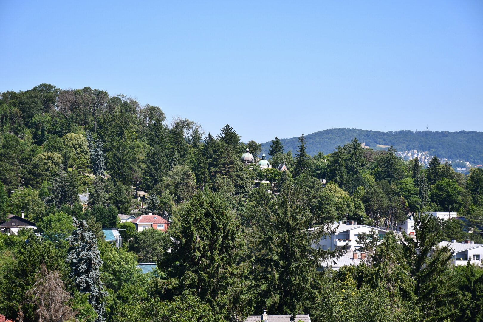 Erstbezug - Design-Domizil mit Dachterrasse und Garten in Hietzinger Grünlage