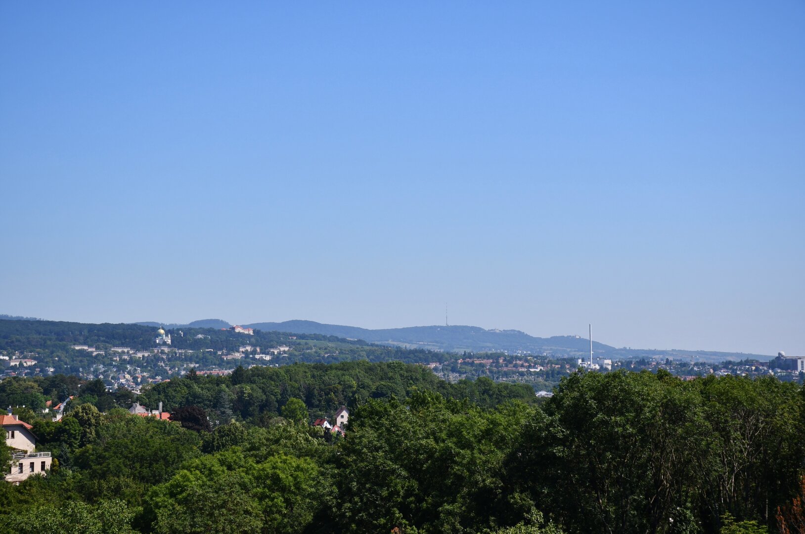 Erstbezug - Design-Domizil mit Dachterrasse und Garten in Hietzinger Grünlage