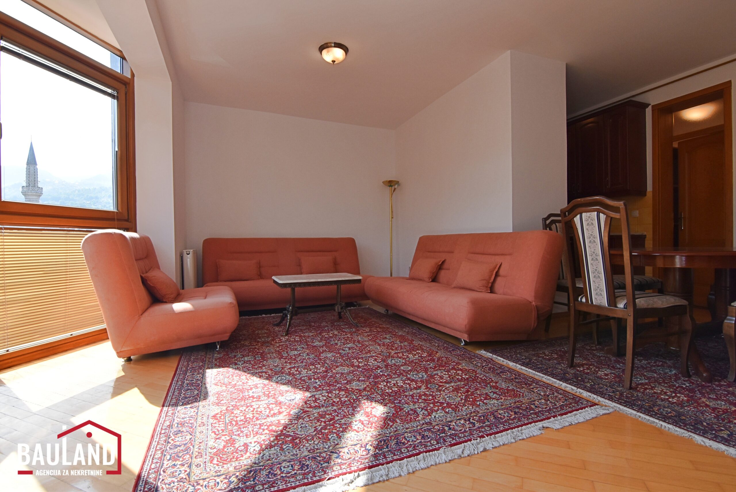 Vierzimmerwohnung / privater Parkplatz / Balkon, Speisekammer, Garderobe / Aufzug / ul. Alipašina, Općina Centar