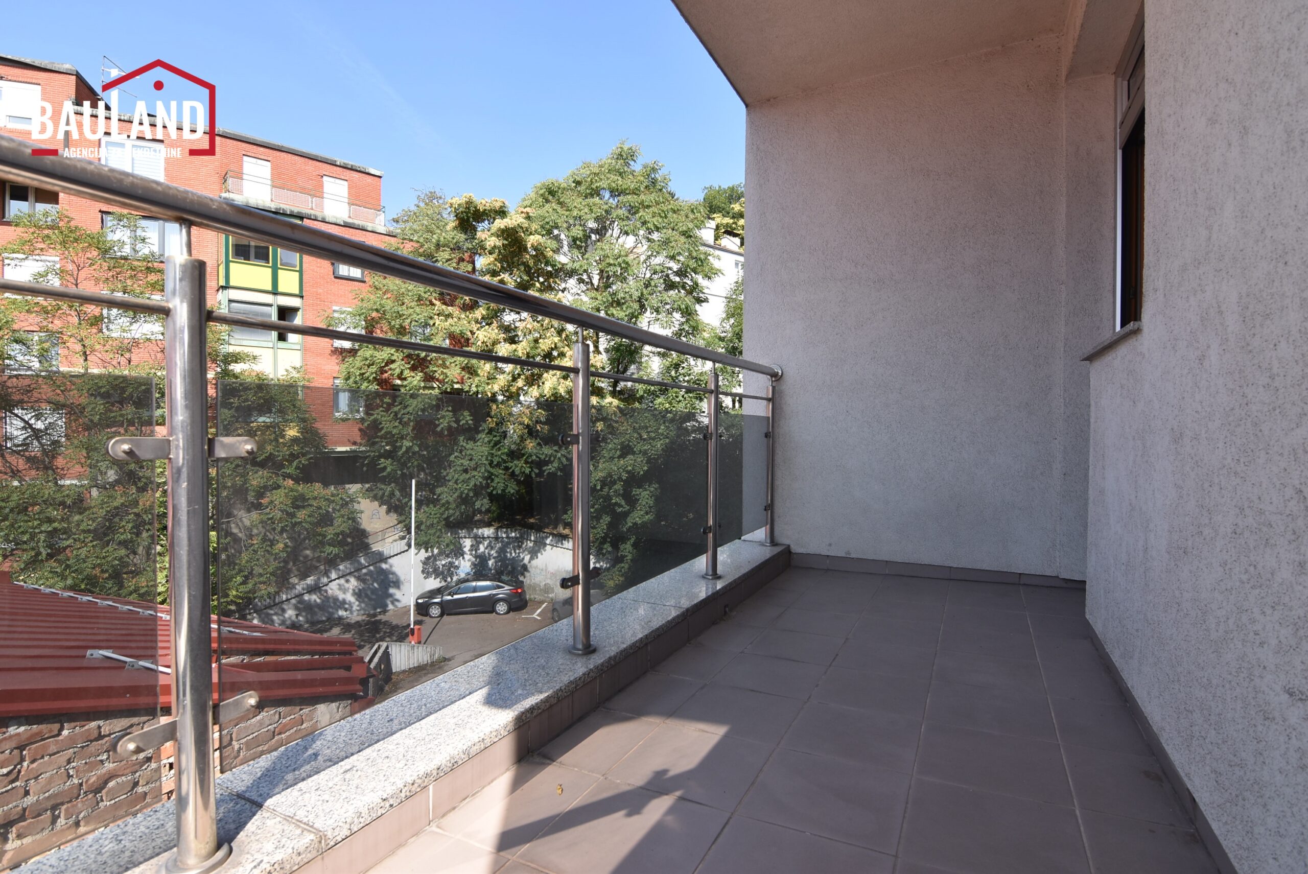 15 iznajmljuje se četverosoban stan u ulici Alipašina Općina Centar - Copy