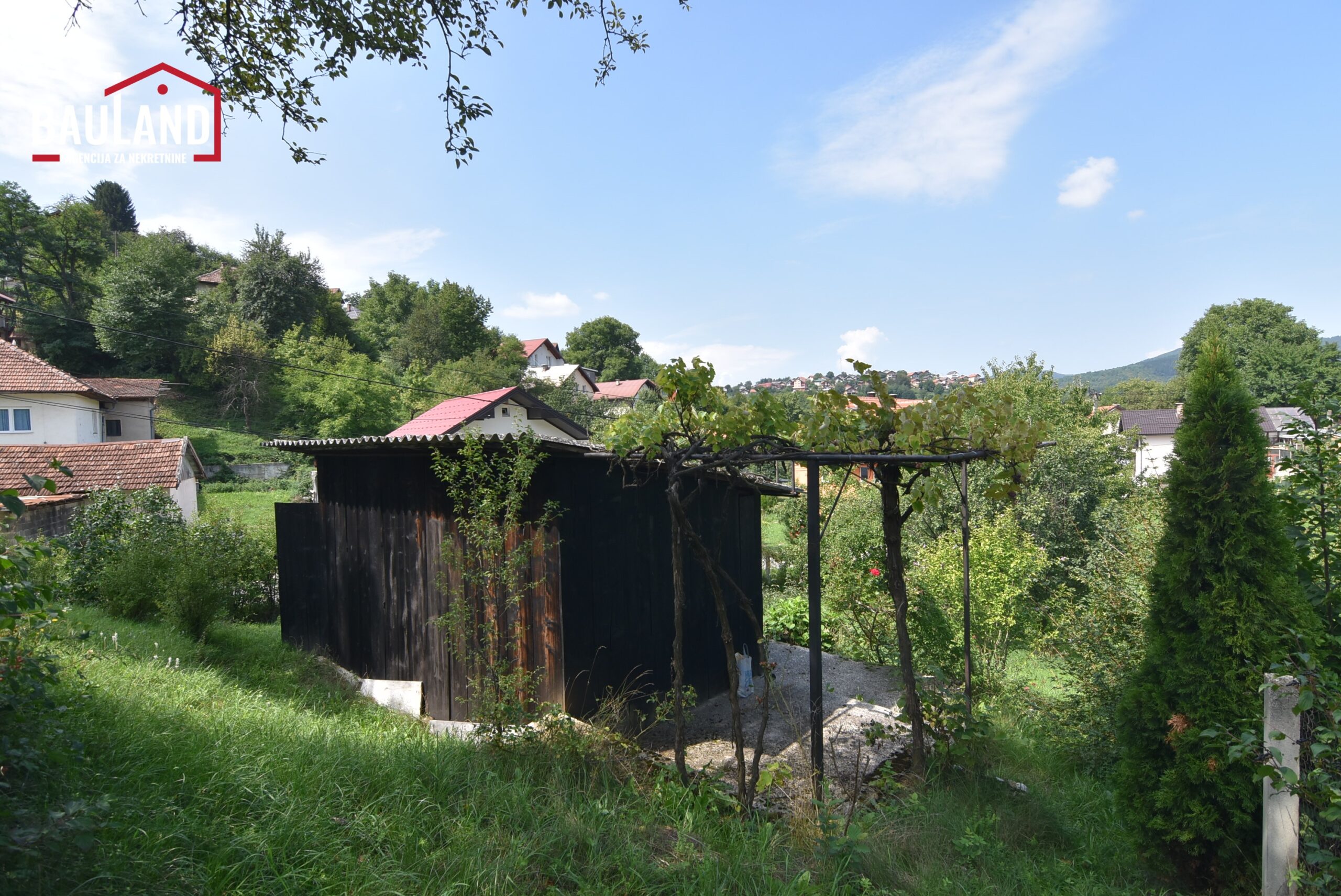 09 prodaje se parcela u Hadđićima
