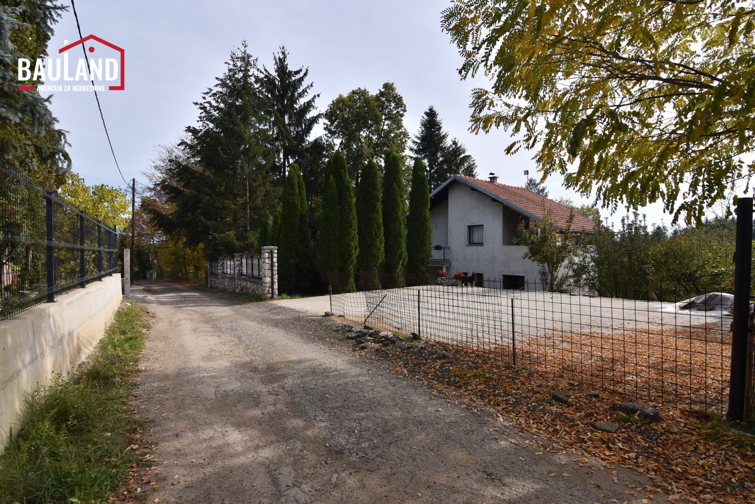 Eingetragene Haus mit Hof und Obstgarten, Gornje Vlakovo - Ilidža