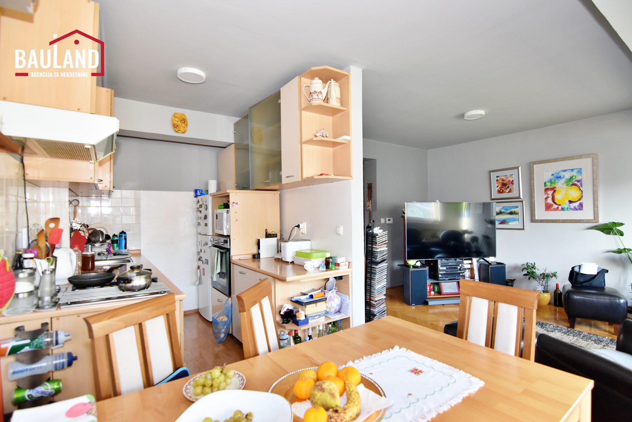 04 dvoetažni petosoban stan 96m² na Grbavici u ulici Behdžeta Mutevelića