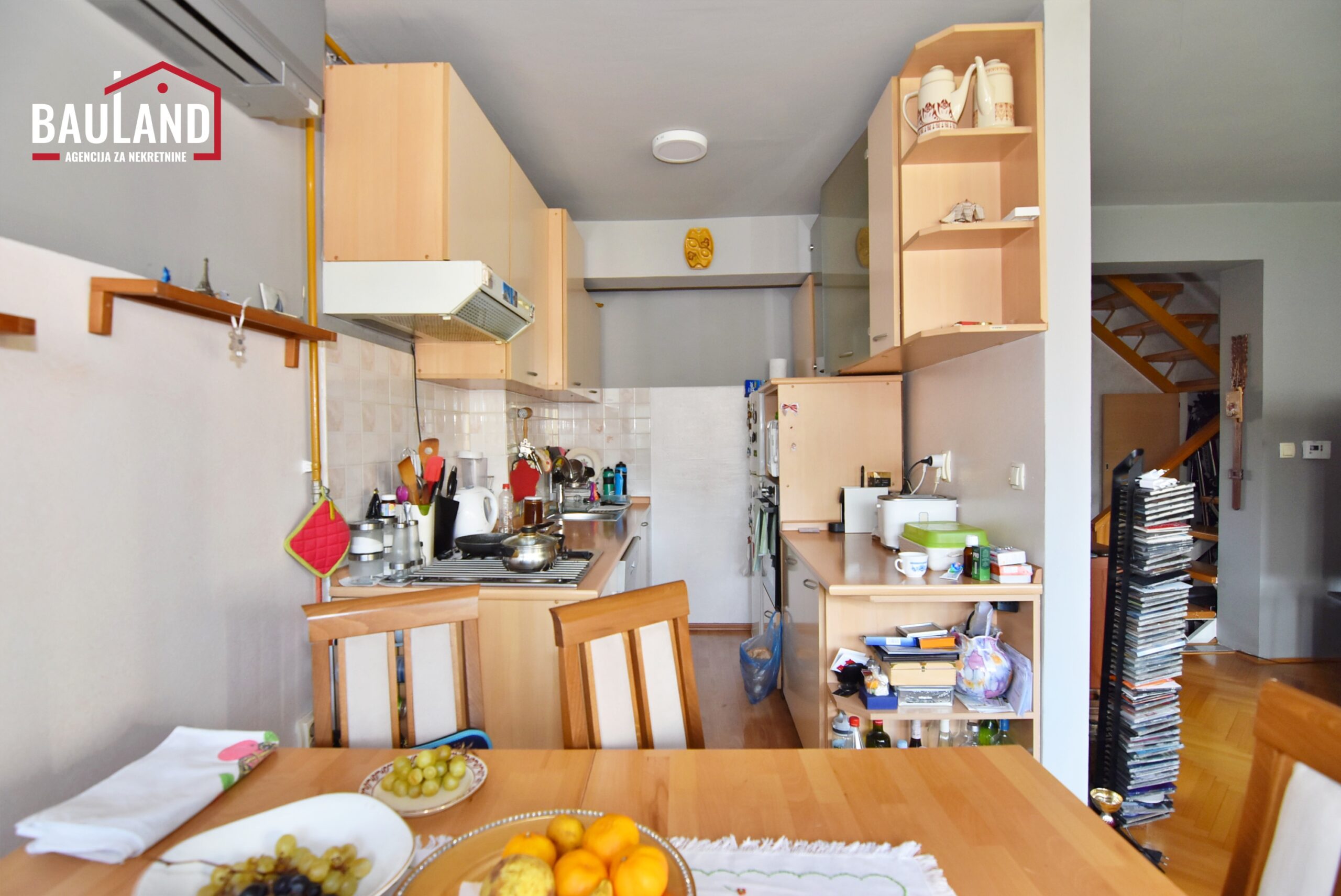 05 stan za prodaju 96m² V i VI sprat zgrada bez lifta