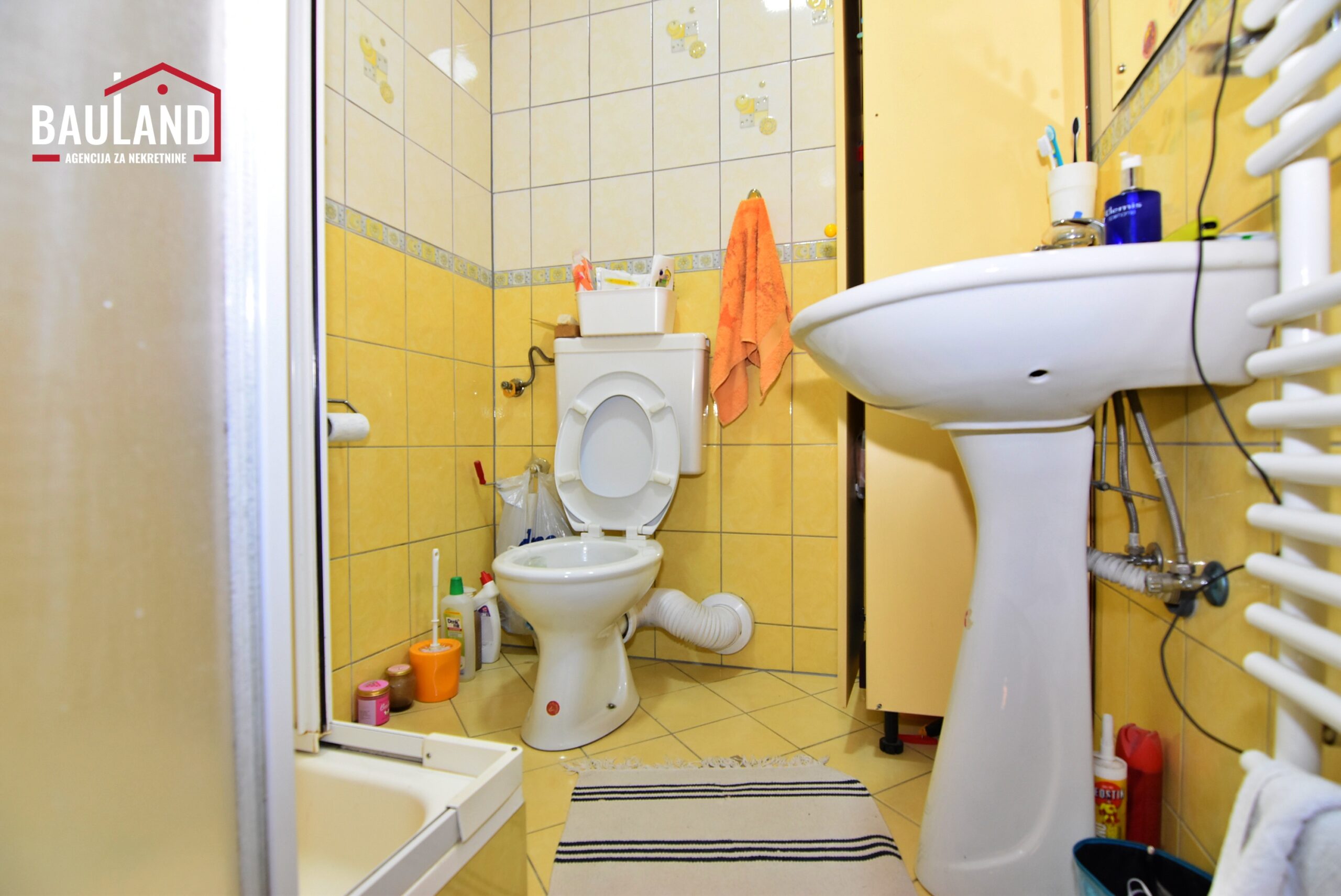 17 petosoban dvoetažni stan Grbavica