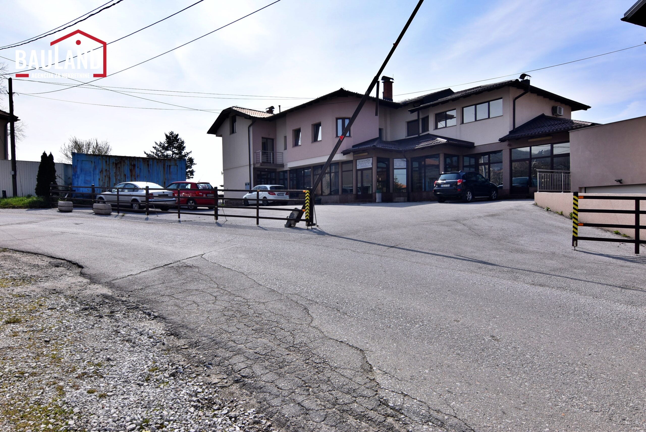 Geschäftsraum mit 220m2 in Rajlovac, Općina Novi Grad Sarajevo