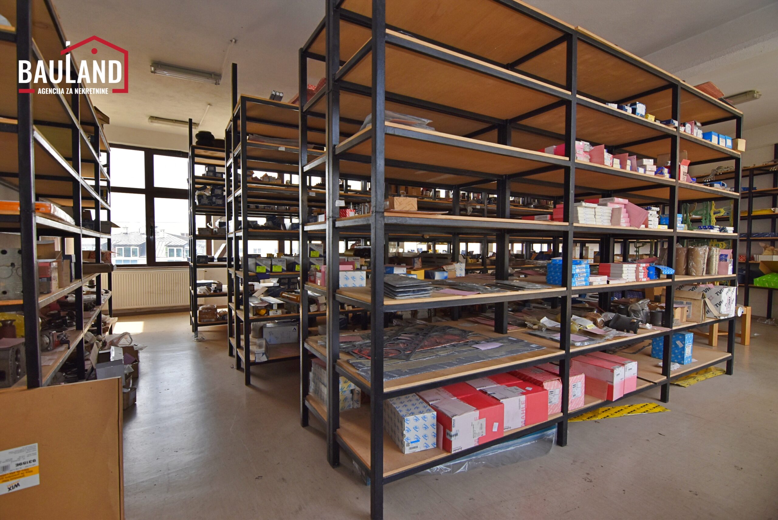 03 poslovni prostor za najam 220m2 u ulici Franje Kluza u Rajlovcu