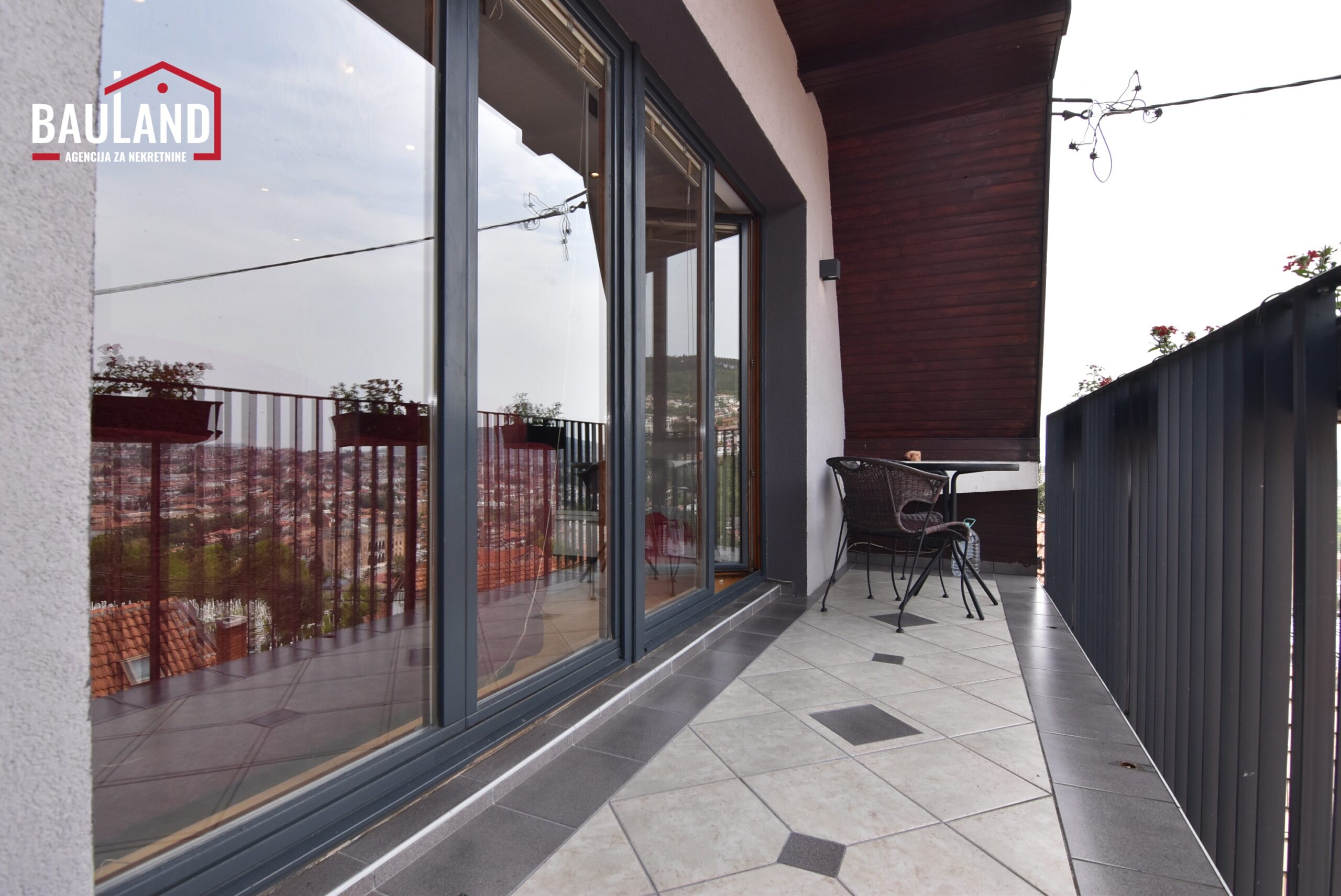 04 sprat kuće za najam Alifakovac Stari Grad površine 120m2