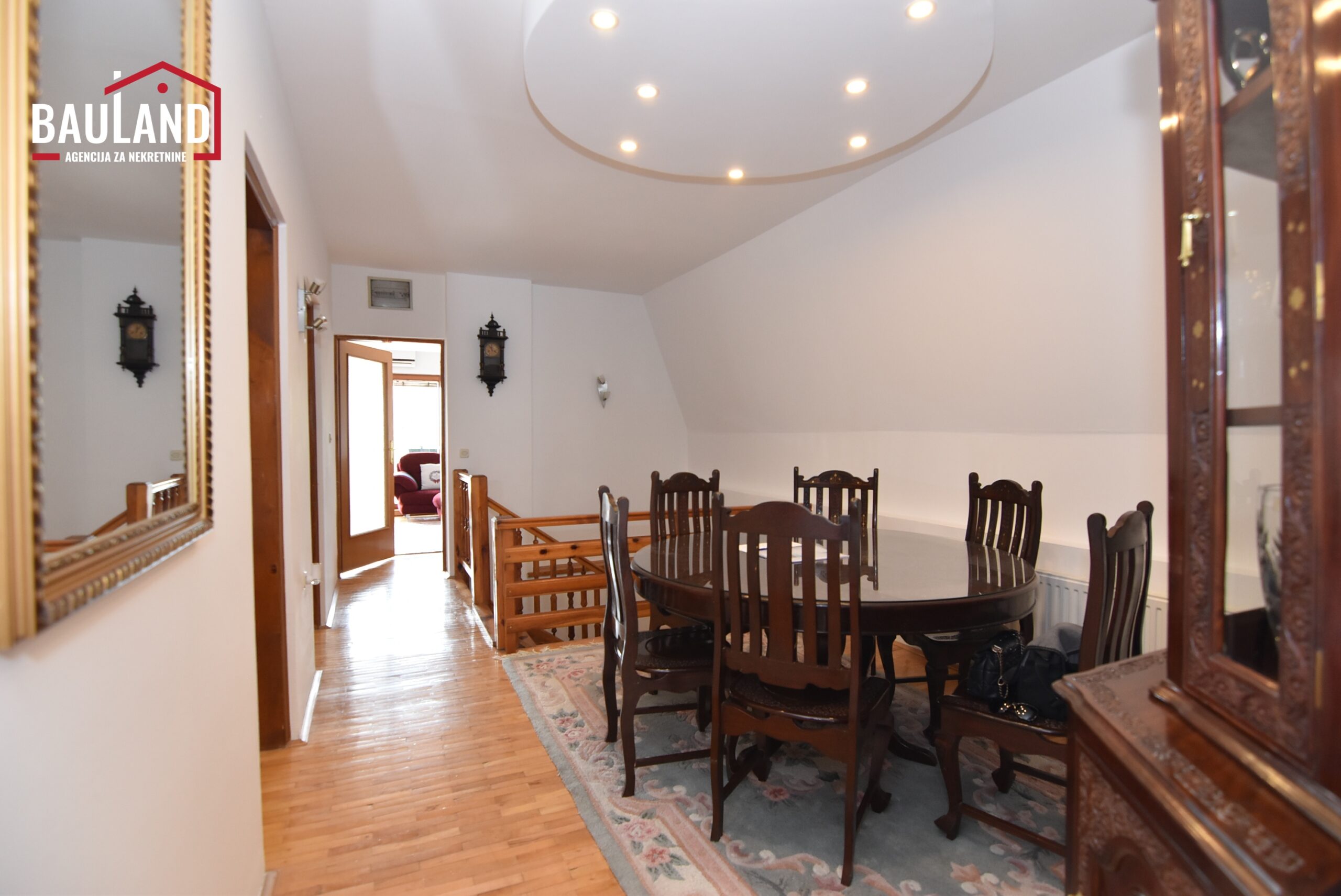 07 sprat kuće sa parking mjestom 120m2