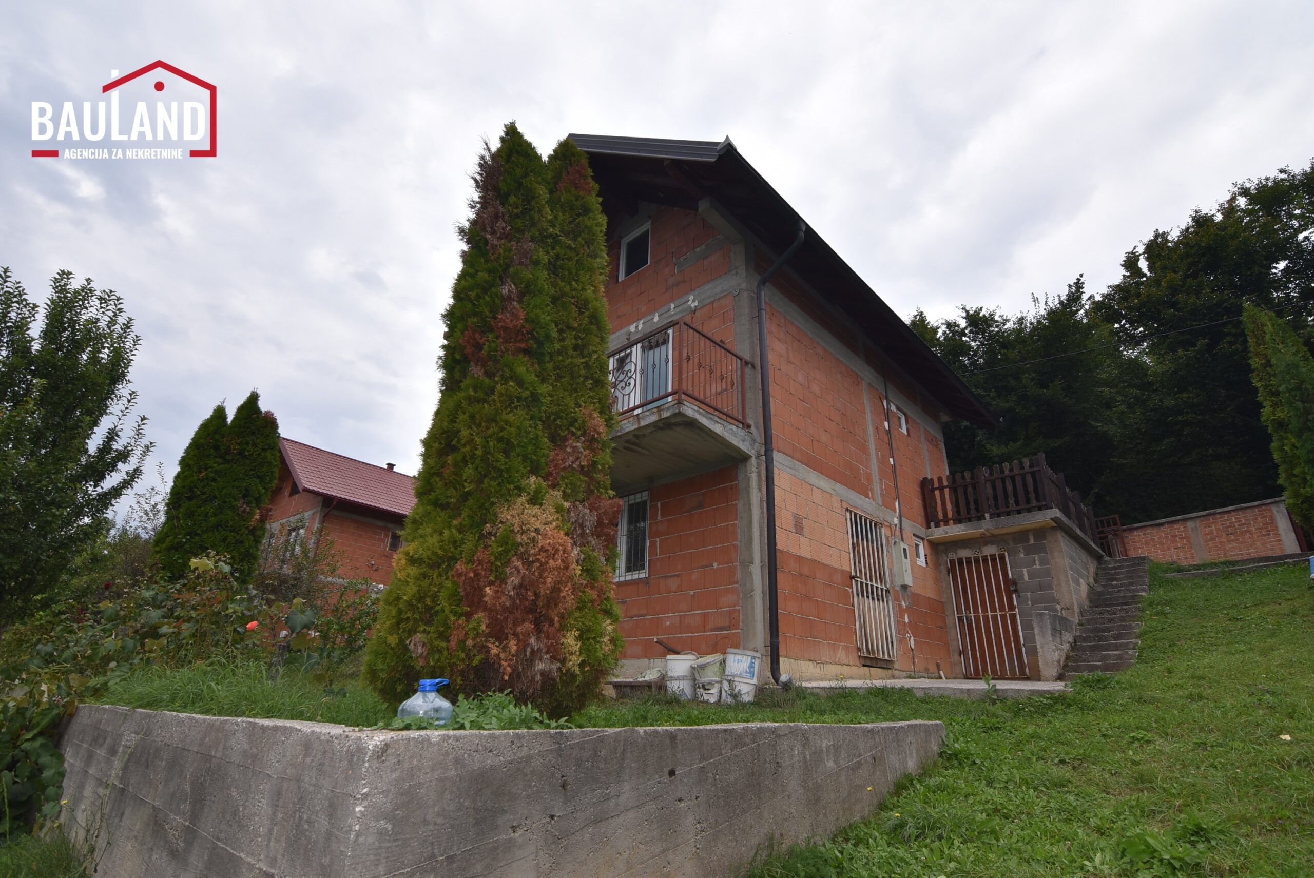 05 zemljište i vikendica za prodaju Općina Novi Grad Sarajevo