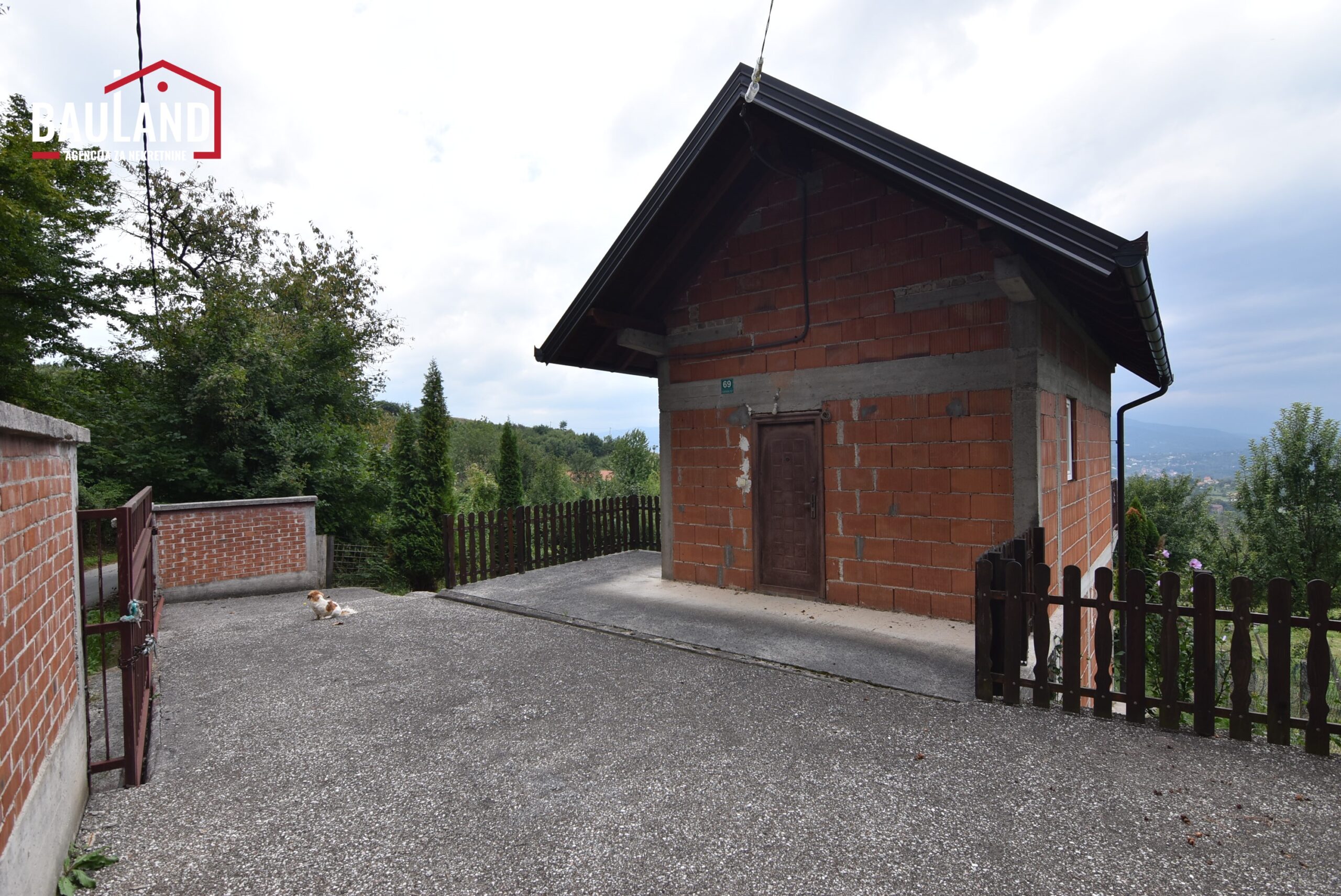 11 na prodaju vikendica i zemljište Opććina Novi Grad Sarajevo