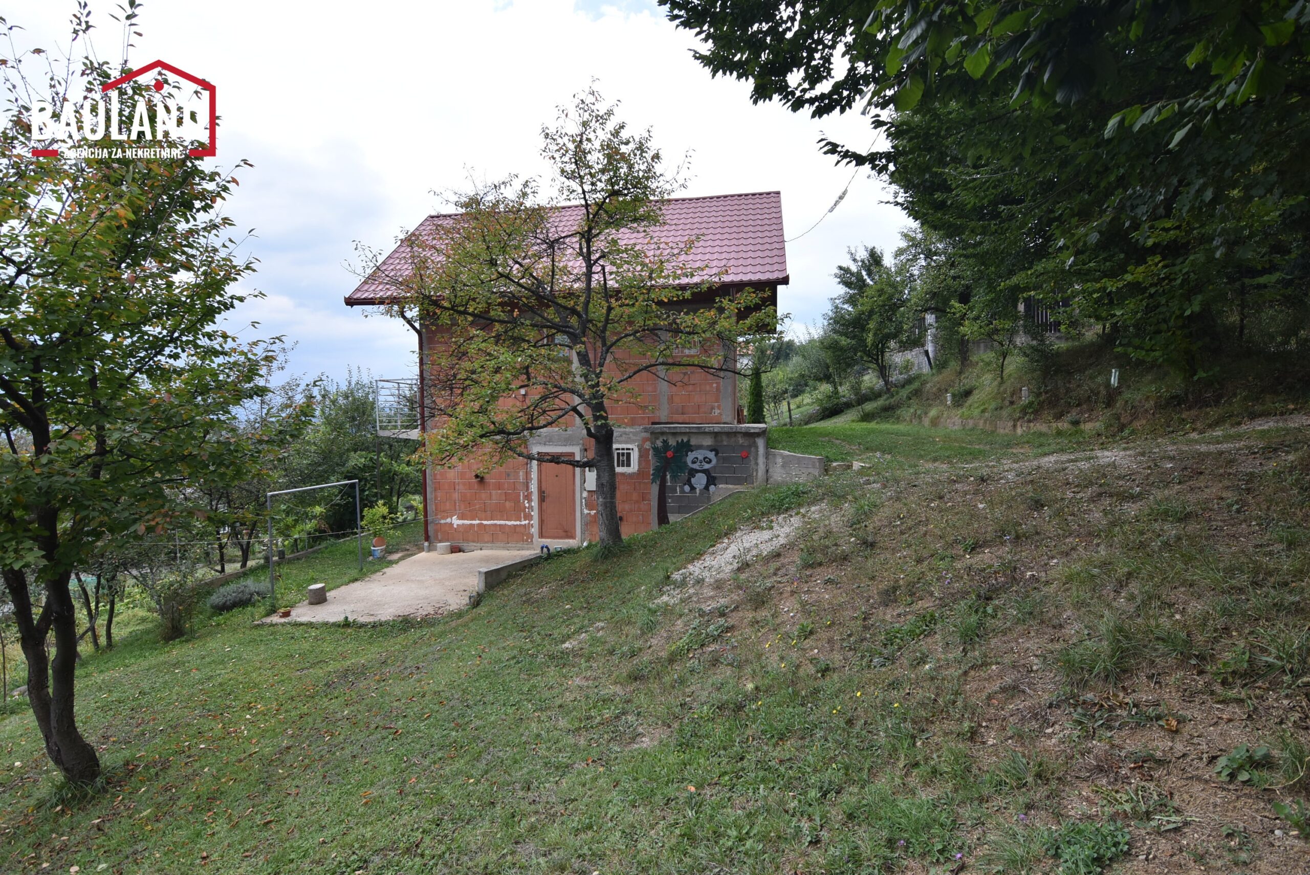 07 izdaje se zemljište površine 1500m2 i prizemlje vikendice Općina Novi Grad Sarajevo