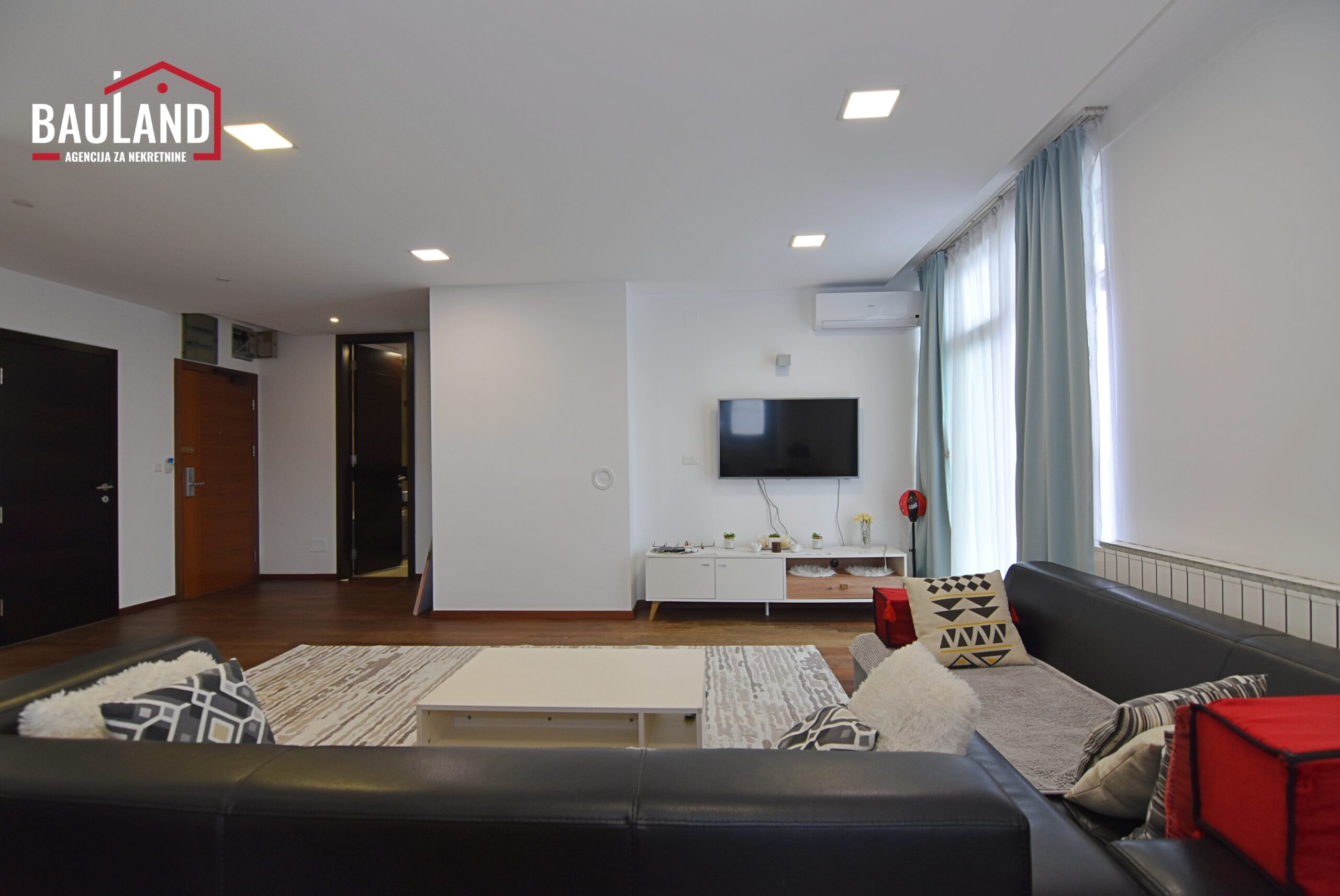 02 trosoban namješten stan za iznajmljivanje 100m2 Bosmal ul. Milana Preloga