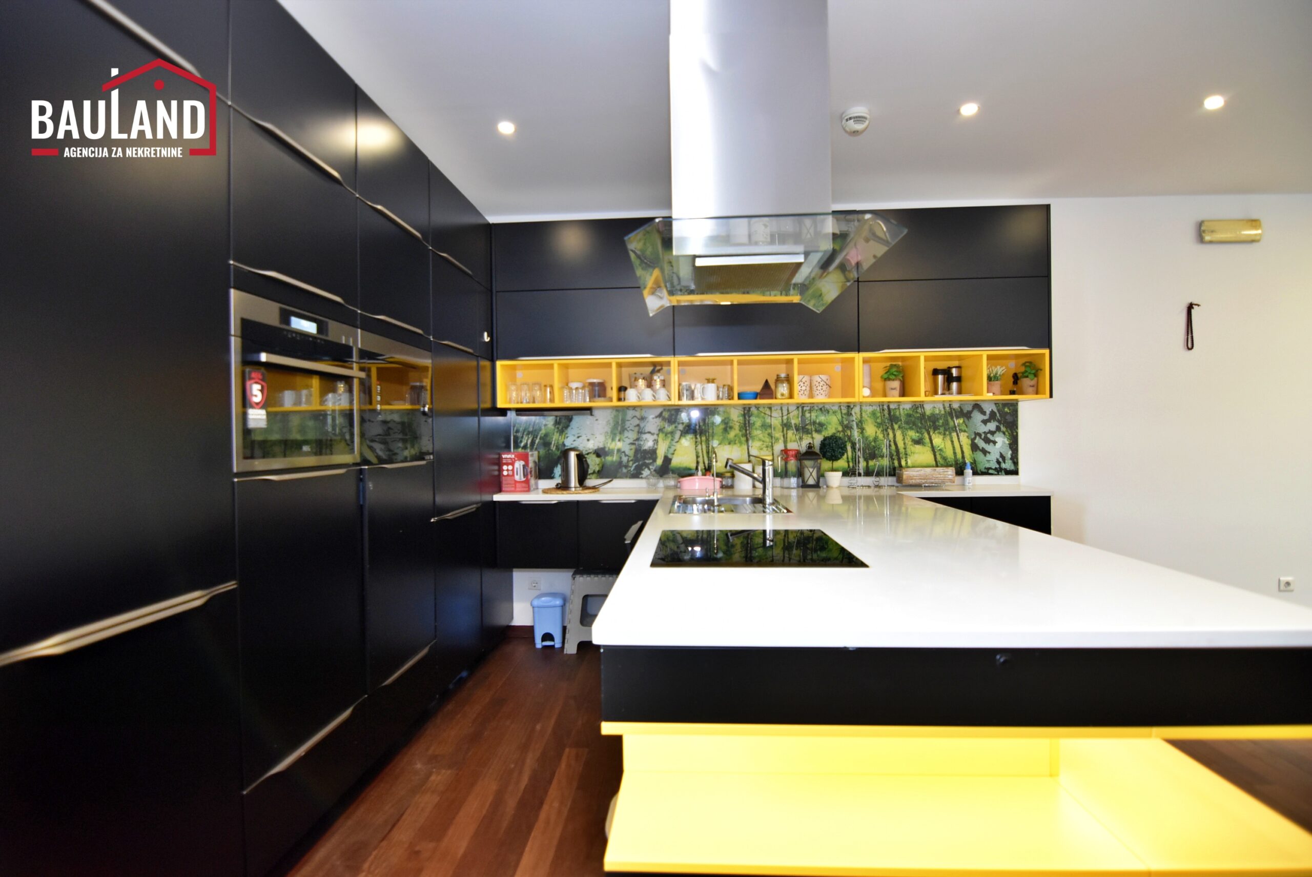 03 stan za najam 100m2 18-ti sprat BOSMAL