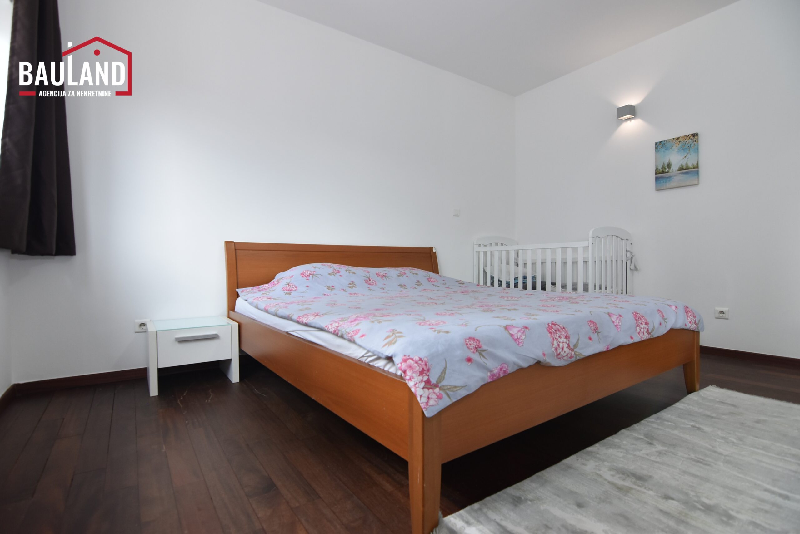 06 izdaje se stan na duži vremenski period u Hrasnom