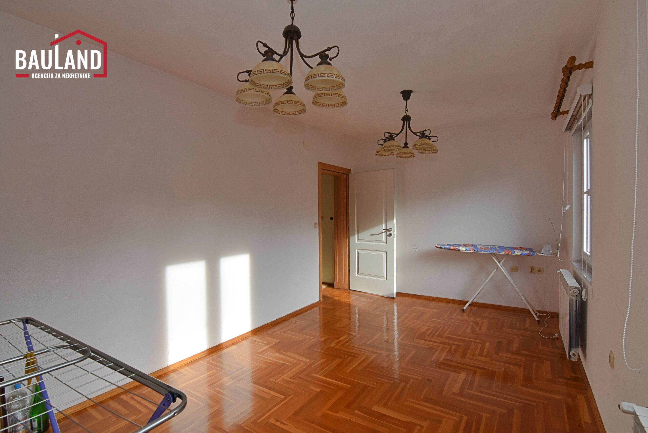 11 prodaje se kuća u ulici Butilska naselje Bojnik Općina Novi Grad Sarajevo