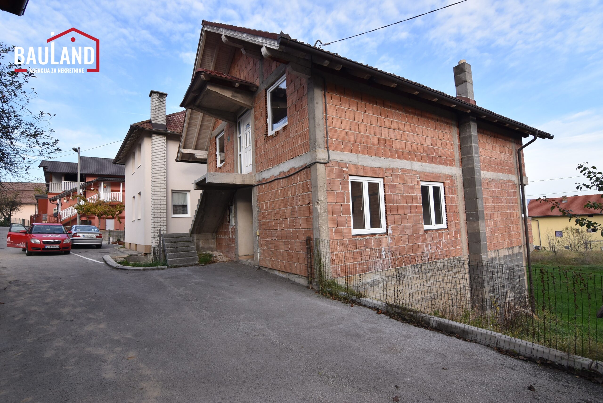 29 prodaje se nedovršena kuća u Bojniku