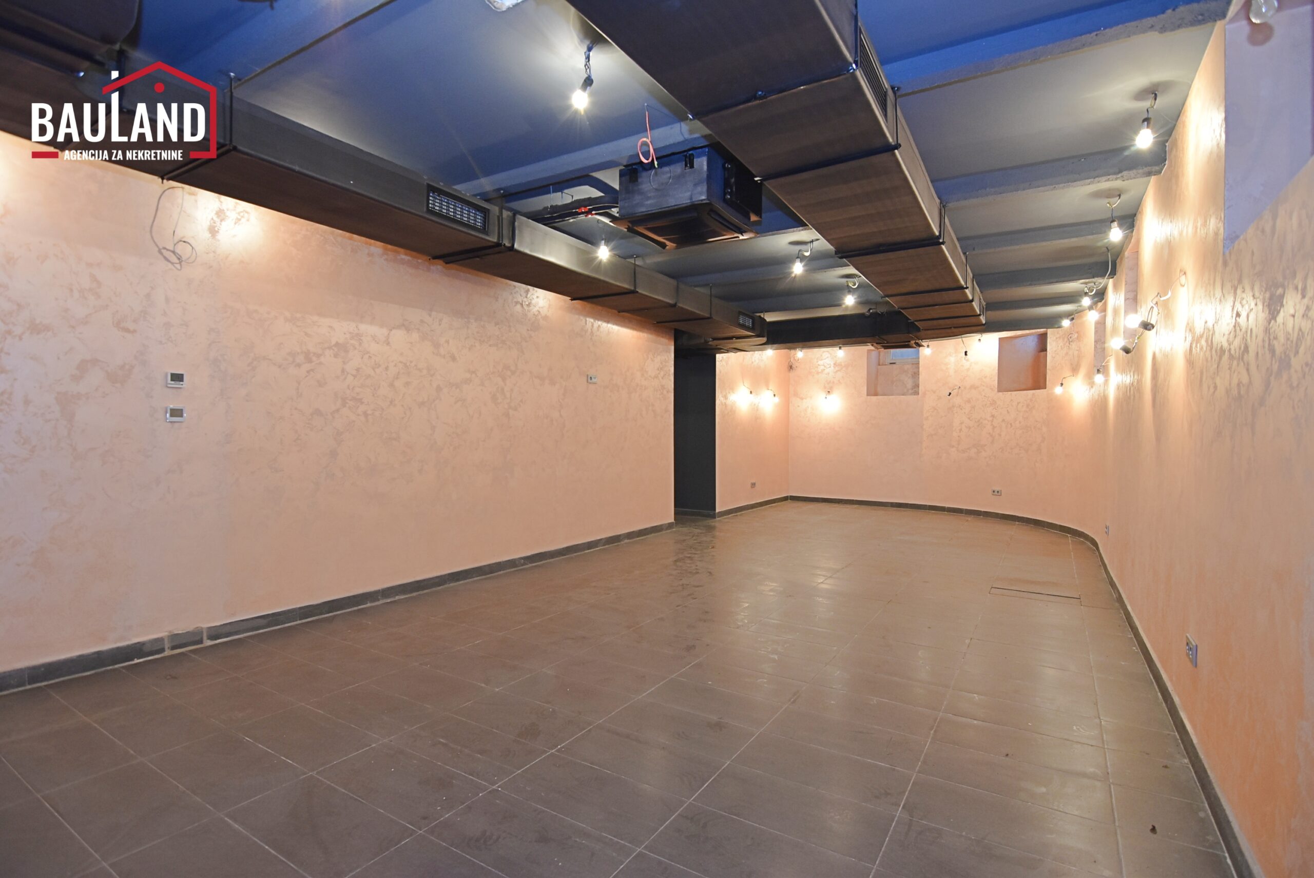 2 najam poslovnog prostora u ulici Muhameda Kantardžića