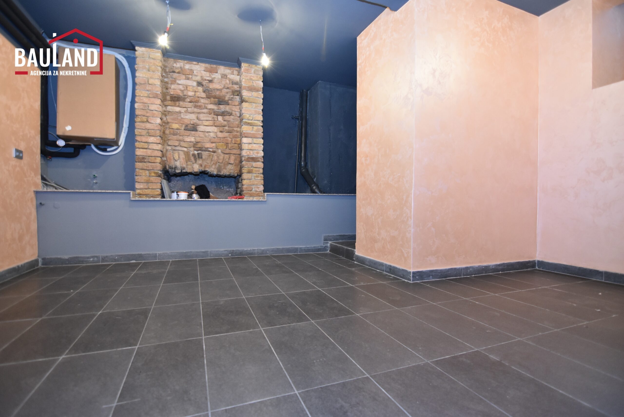 6 poslovni prostor za najam 145m2 suteren stambeno-poslovnog objekta