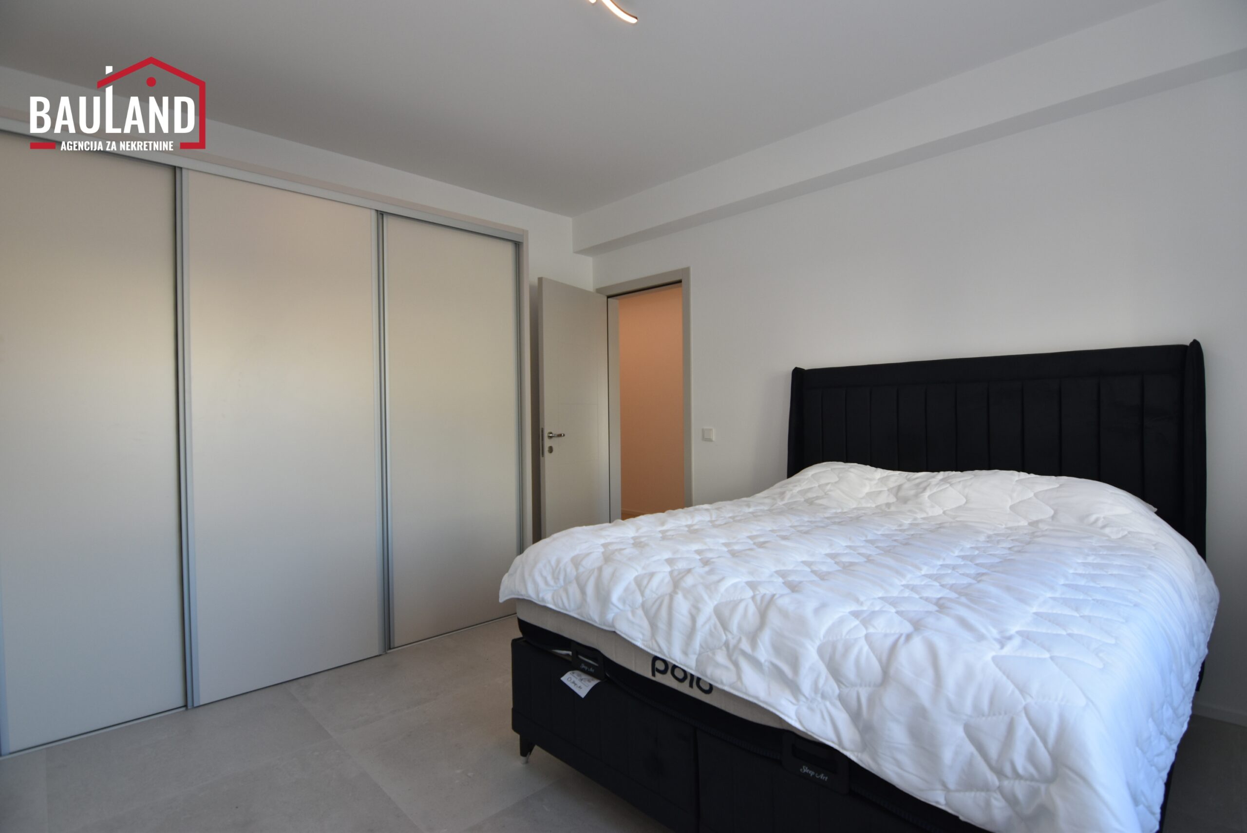 10 stan za iznajmljivanje ul. Antuna Hangija Centar