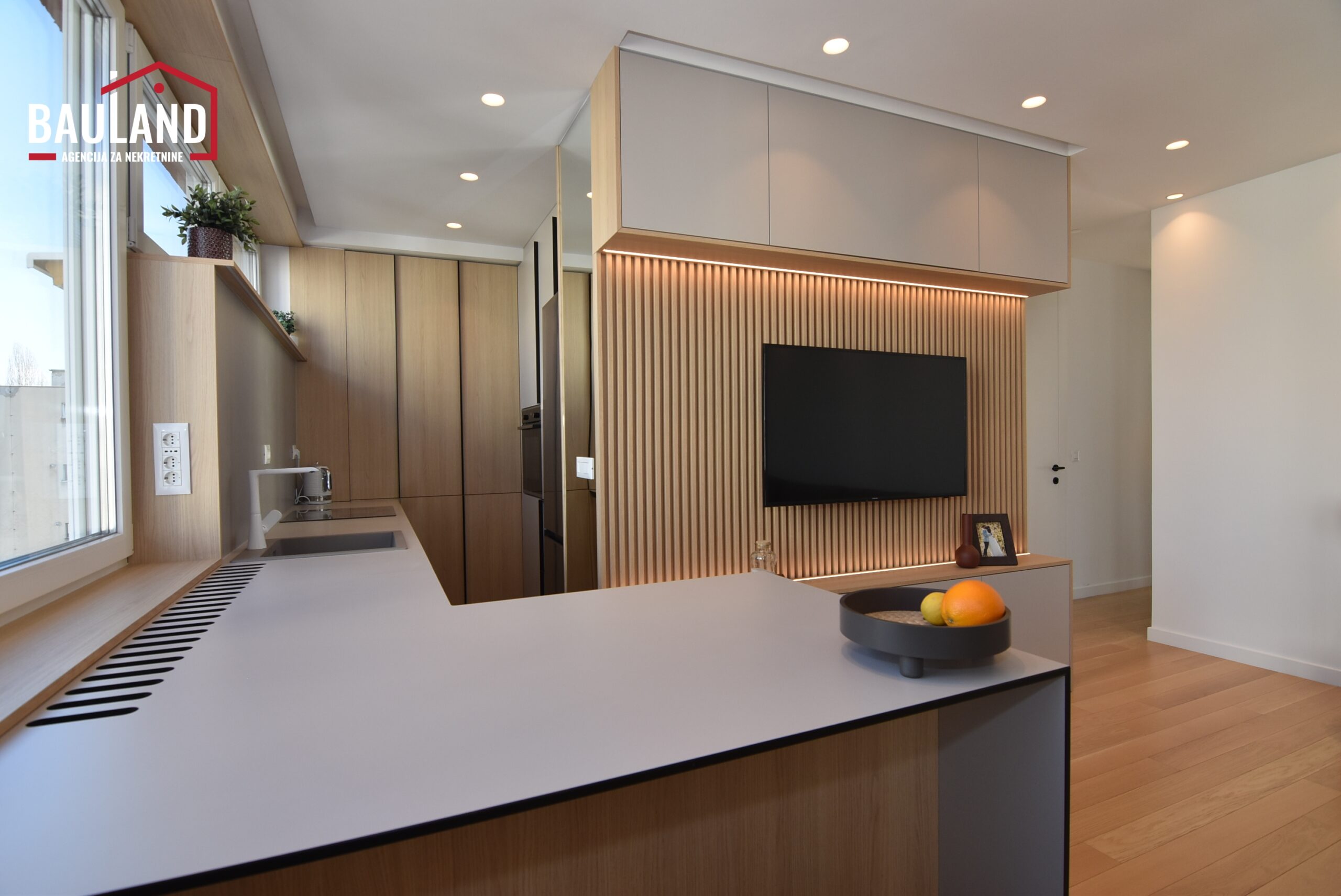 9 stan za prodaju Grbavica Novo Sarajevo