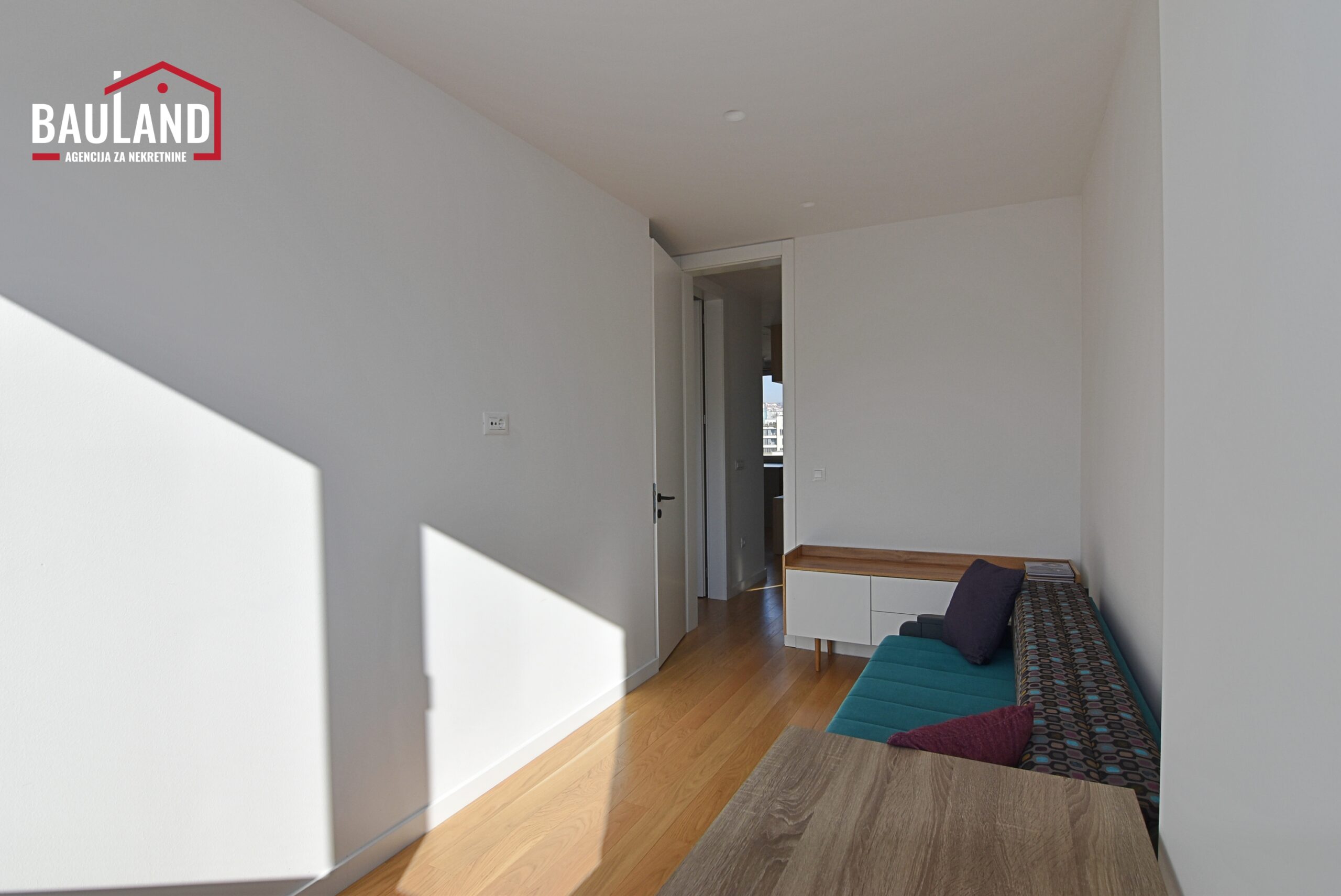 15 prodaja stana Grbavica