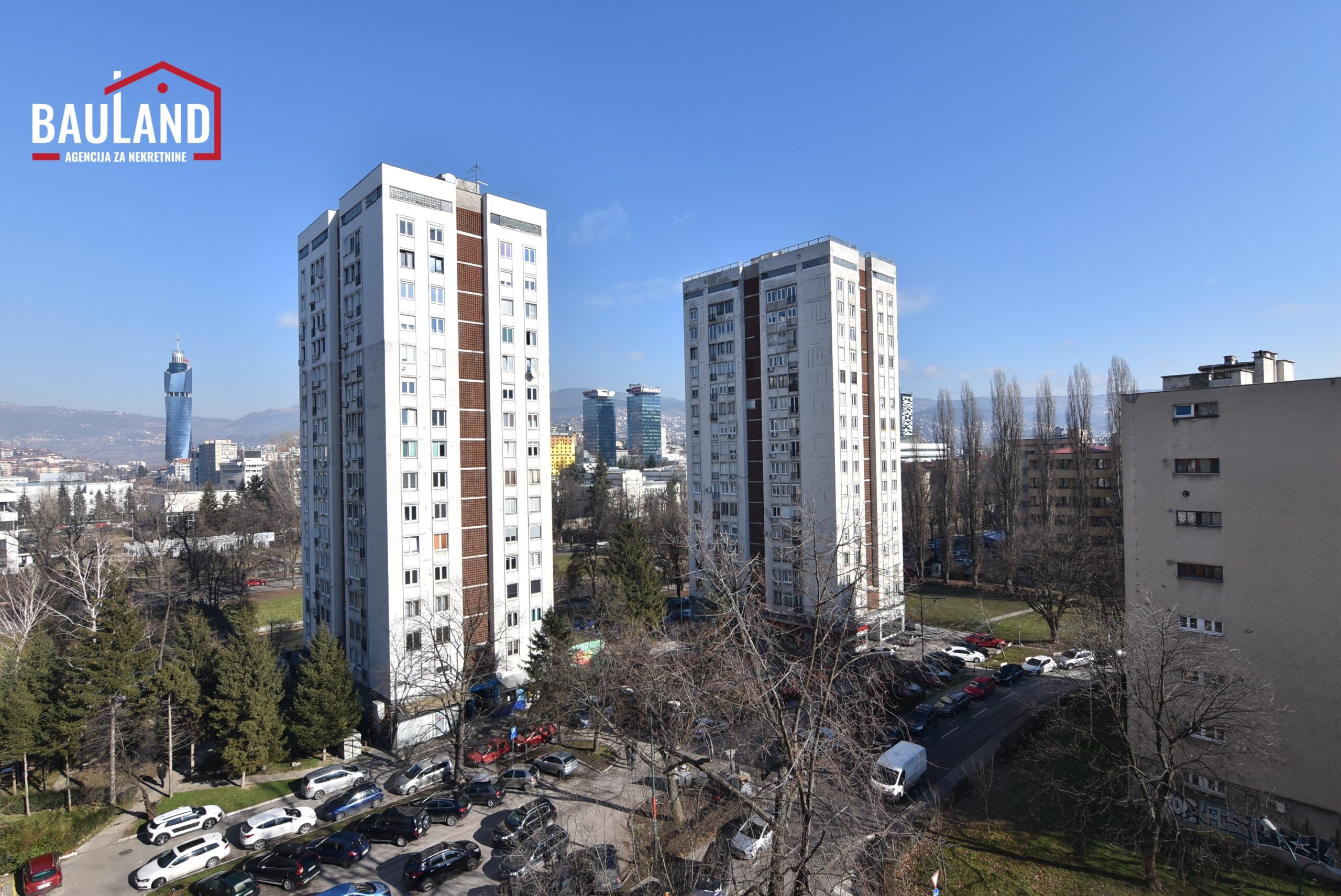 25 prodaja stana Grbavica VII sprat lift