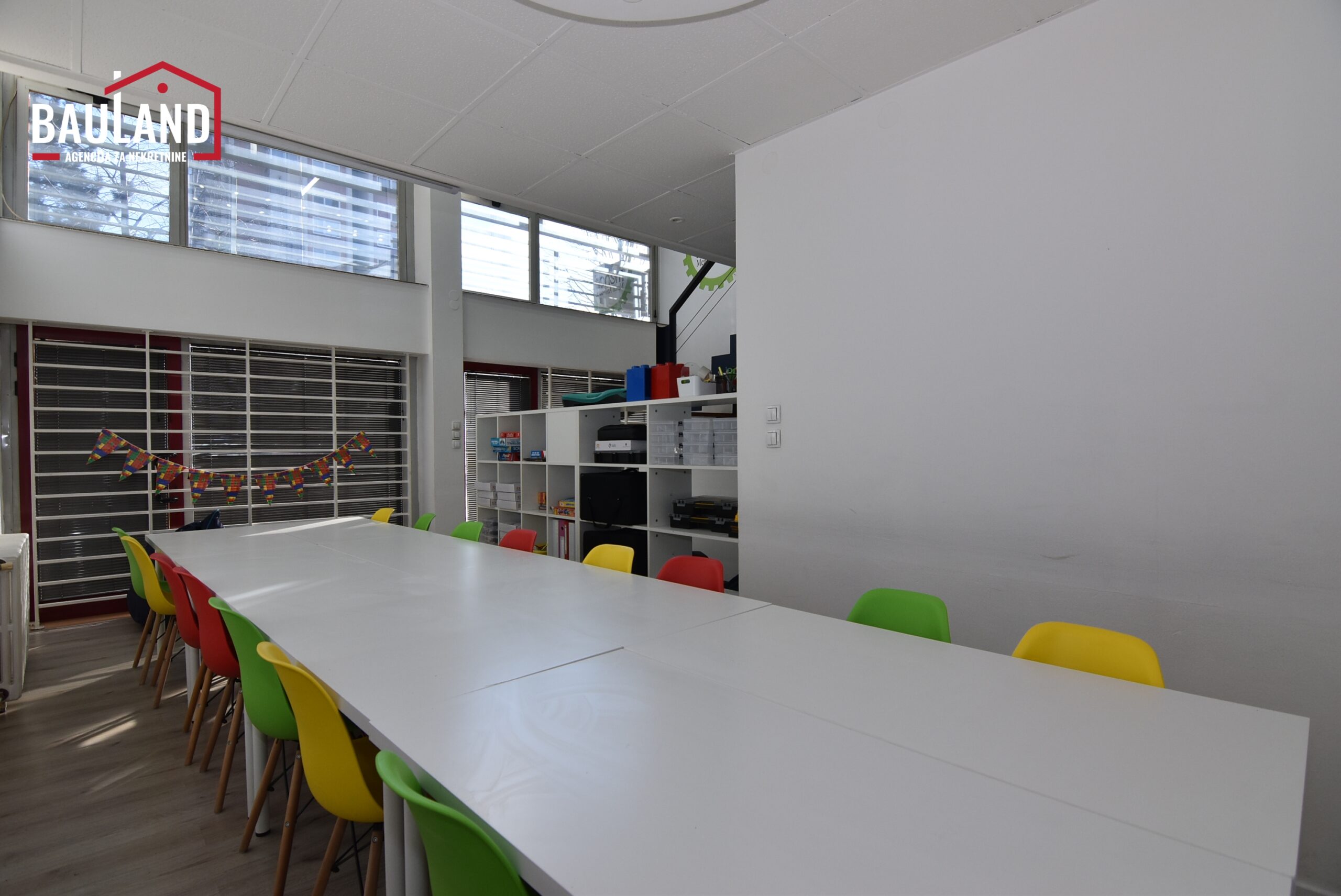 4 na prodaju poslovni prostor u ulici Azize Šaćirbegović Novo Sarajevo