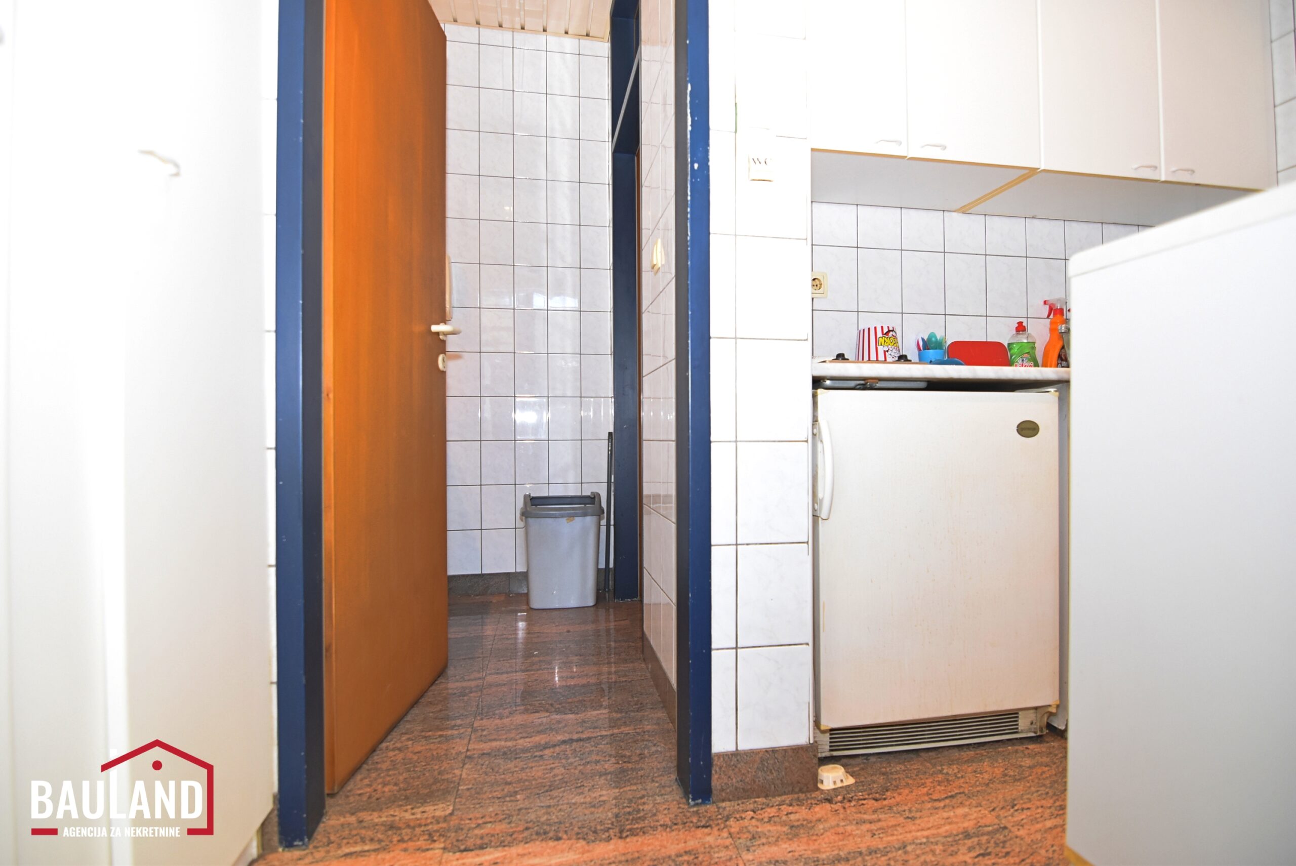 15 poslovni prostor za prodaju Hrasno Novo Sarajevo