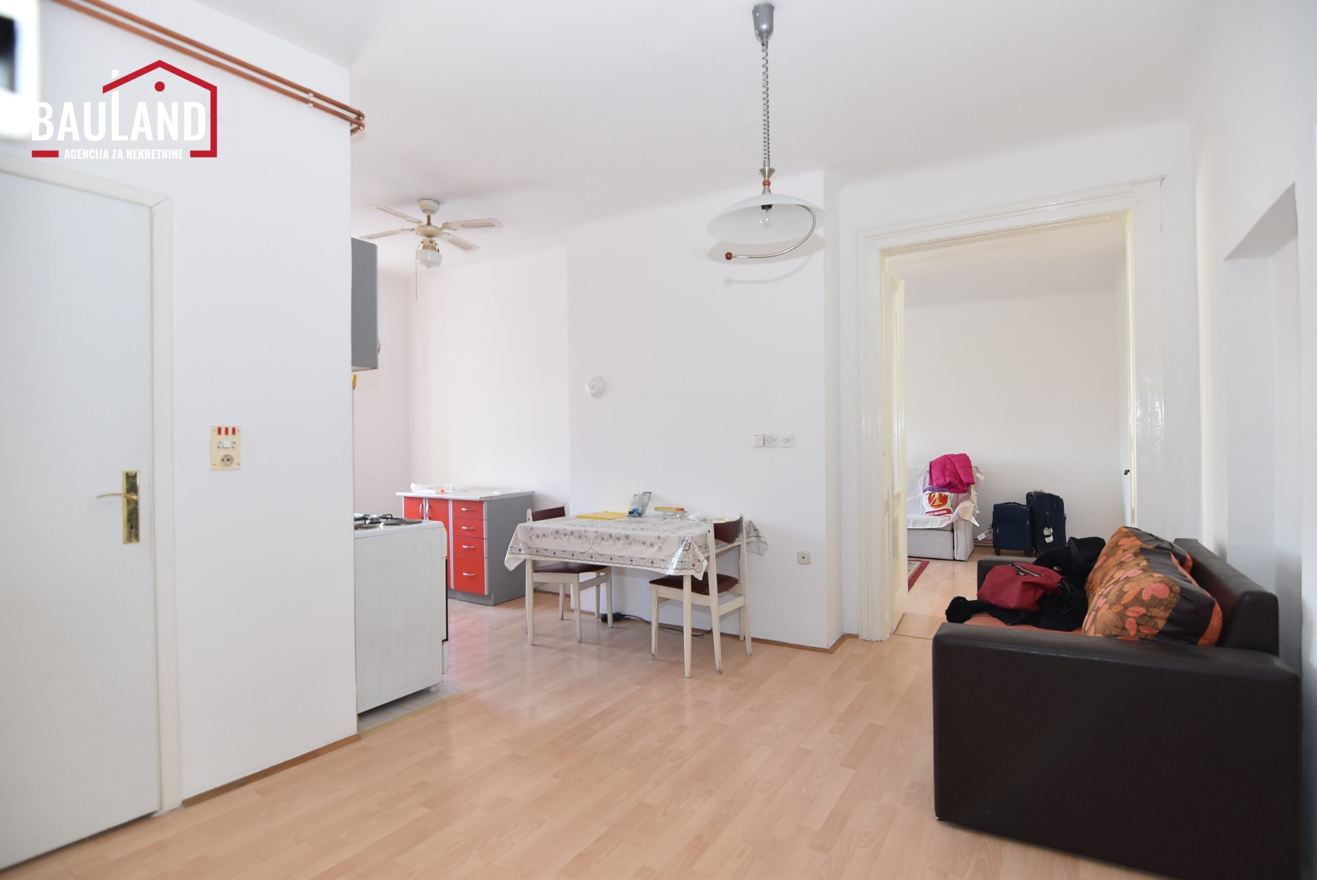 05 trosoban stan za prodaju u ulici Vrazova Općina Centar