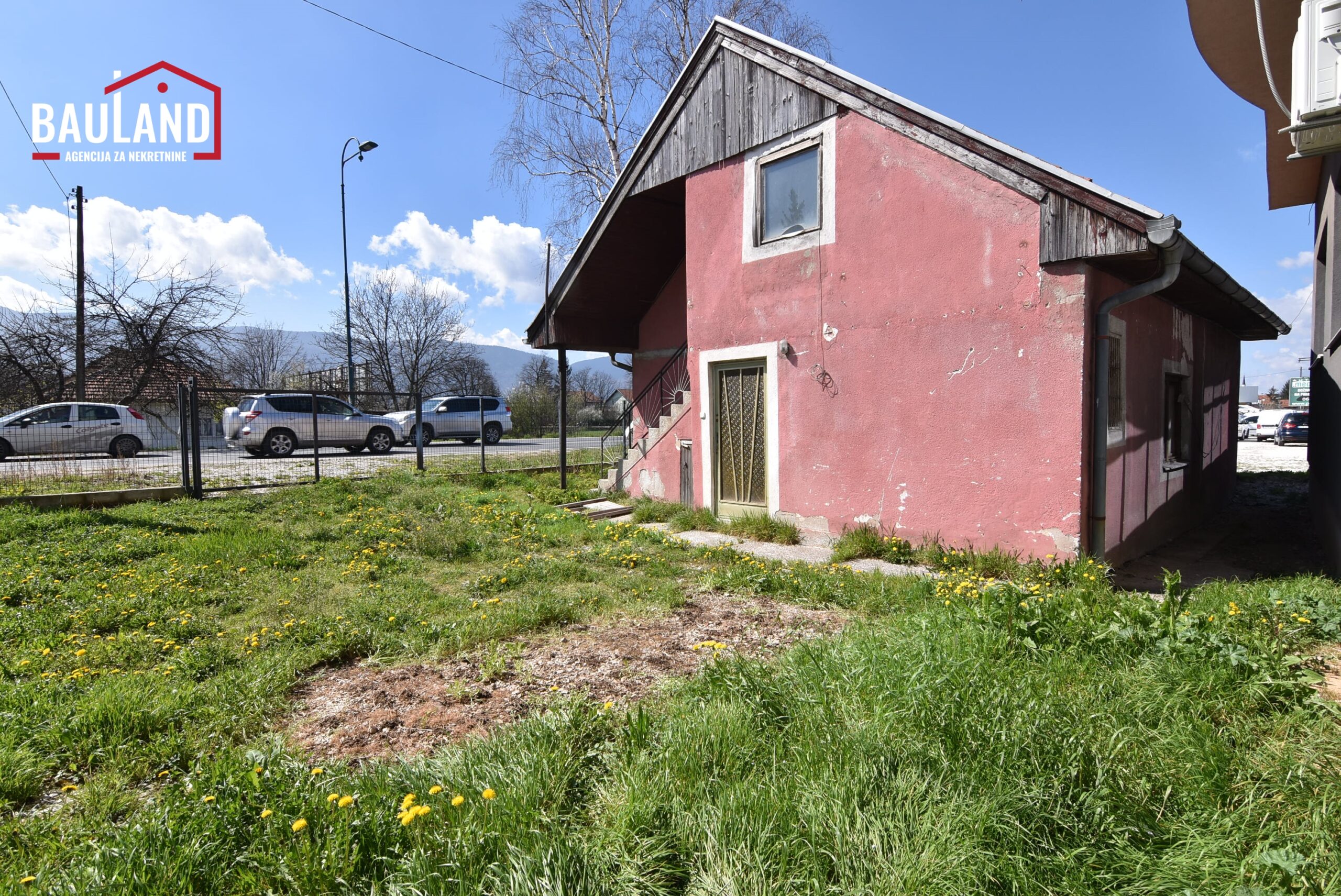 Geschäftsraum-Haus, 159m2 gegenüber dem Flughafen, Nedžarići-Aerodromsko