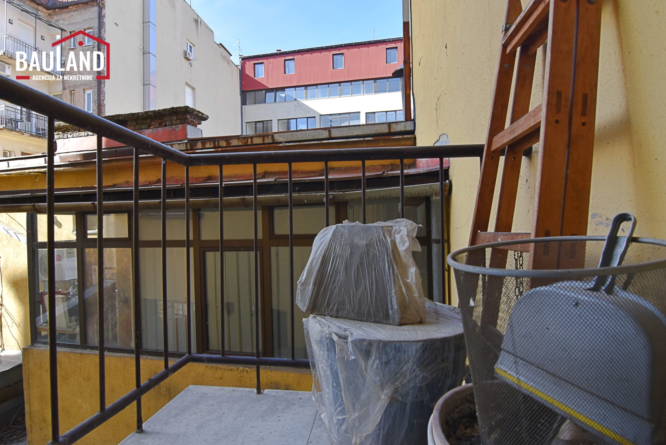 15 prostor za najam 100m2 Općina Centar