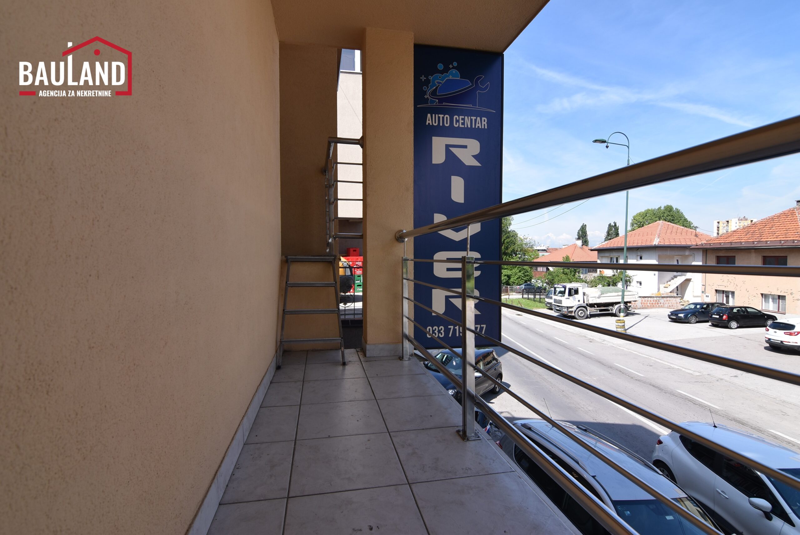 7 poslovni prostor za najam 50m2 prizemlje Vraca Novo Sarajevo