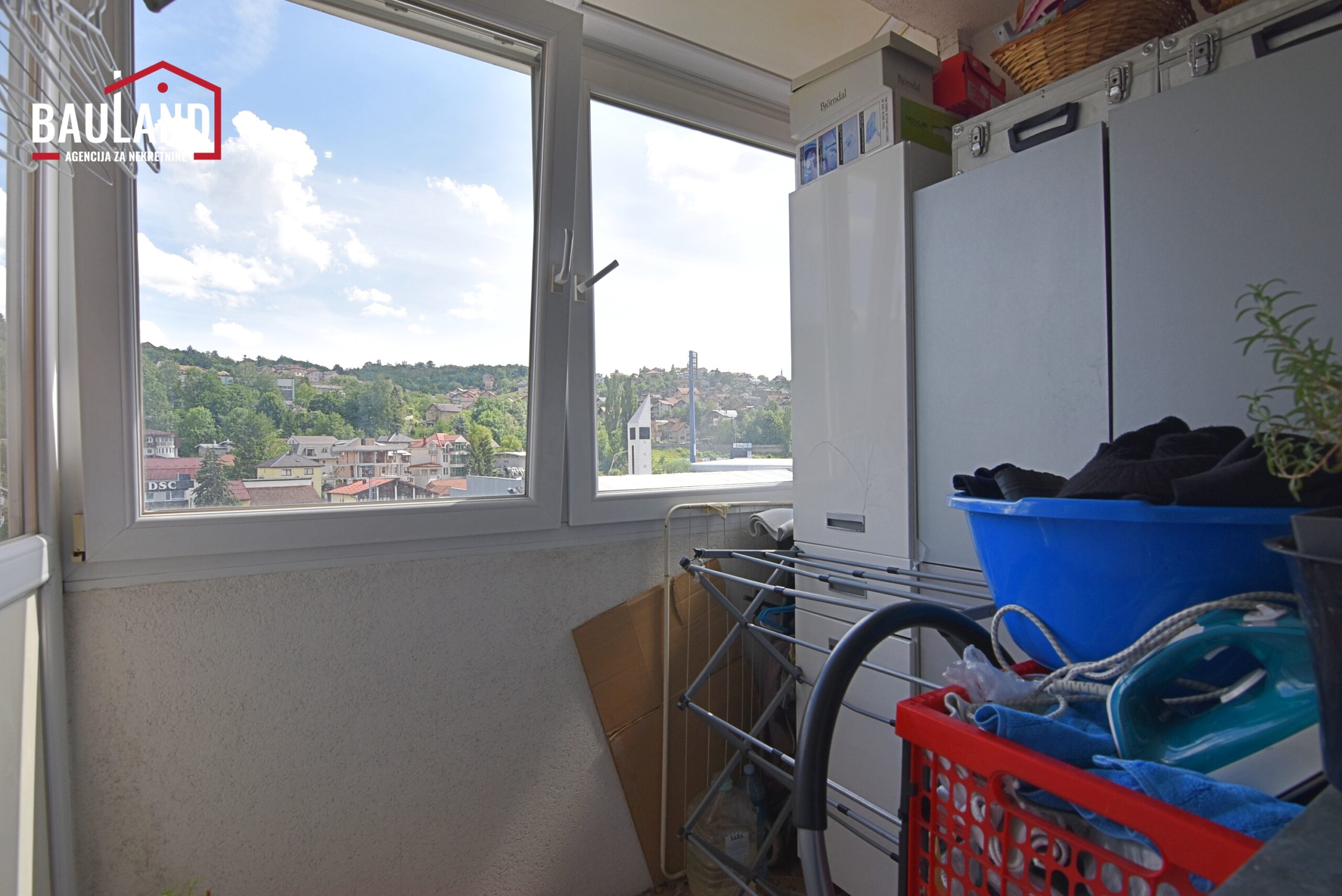 12 prodaja stana Grbavica