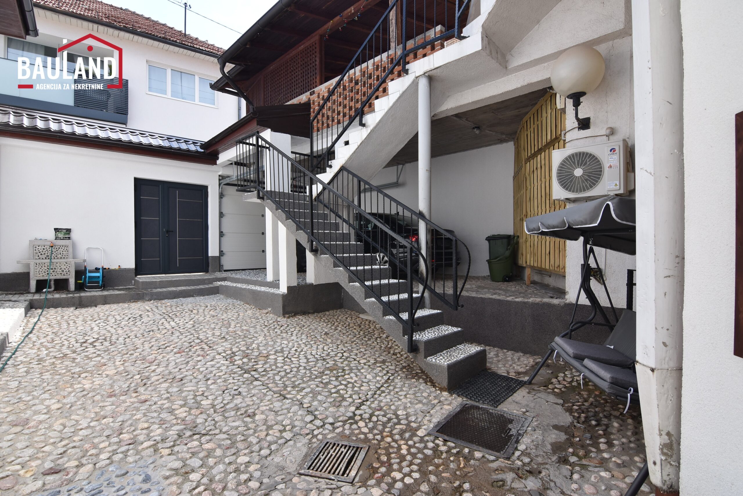 6 kuće za najam garažno mjesto i jaccuzi u bašti