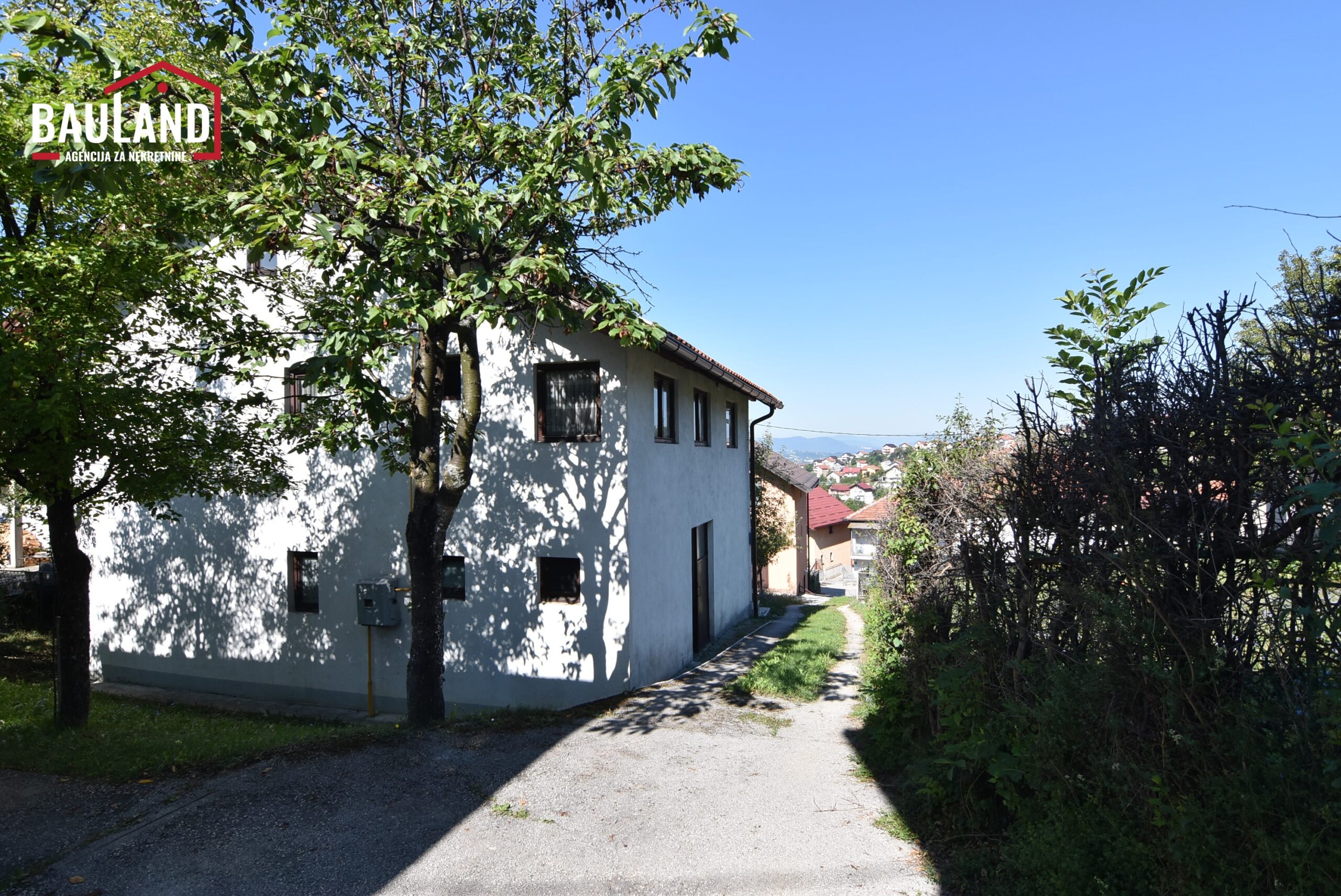 21 prodaja kuće na dva sprata u ulici Enesa Herića Općina Novi Grad Sarajevo