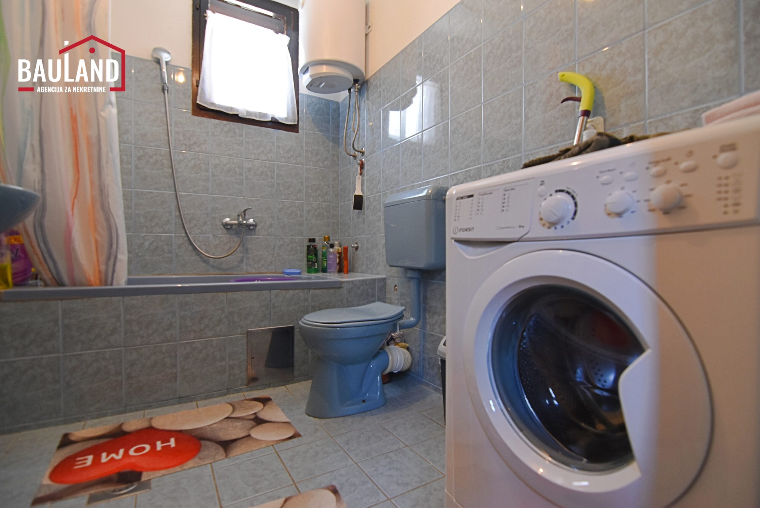 24 prodaje se uknjižena kuća u Vogošći