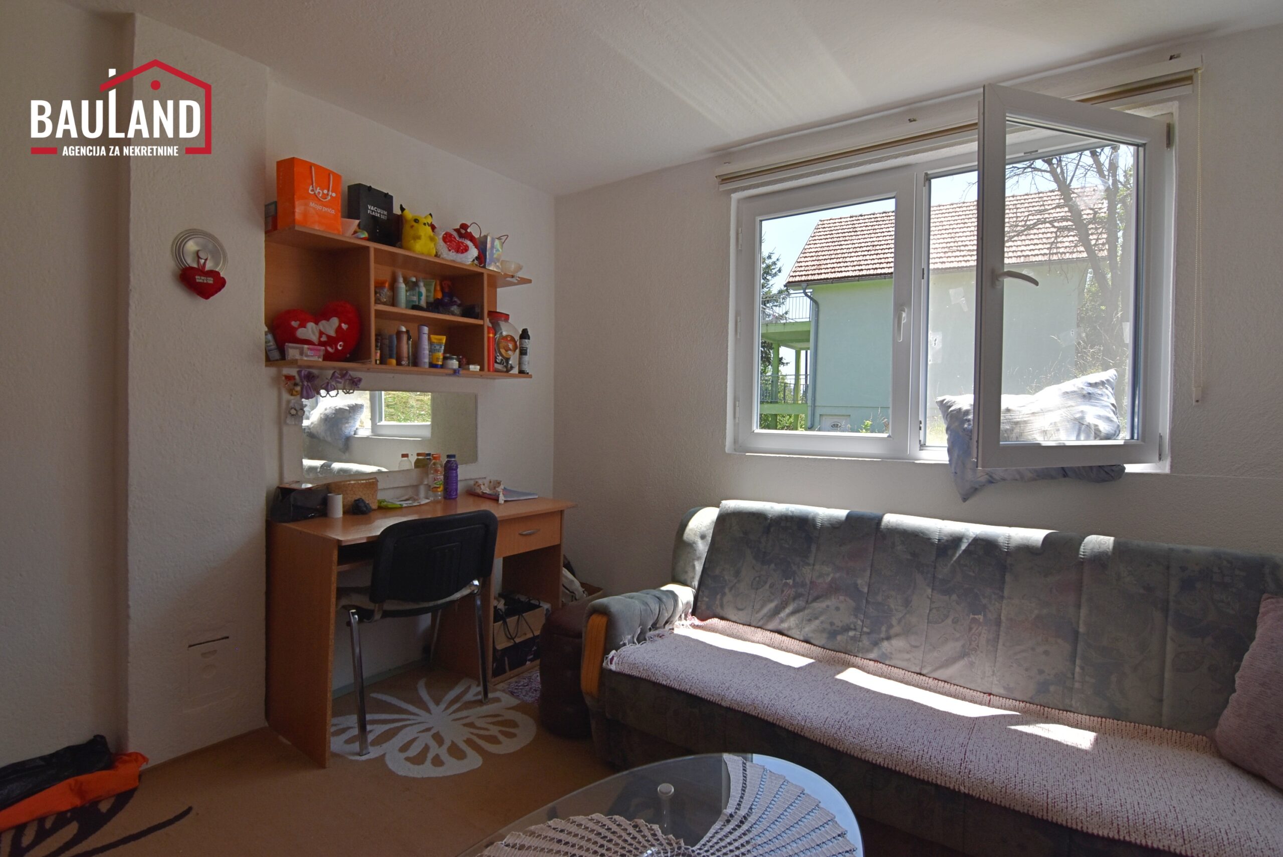 32 kuća za prodaju prizemlje + prvi sprat Vogošća